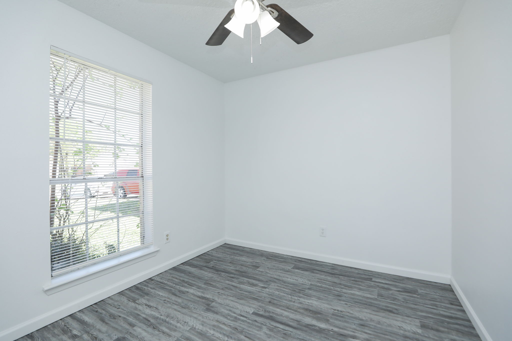 19319 Cypress River Drive Property Photo 18