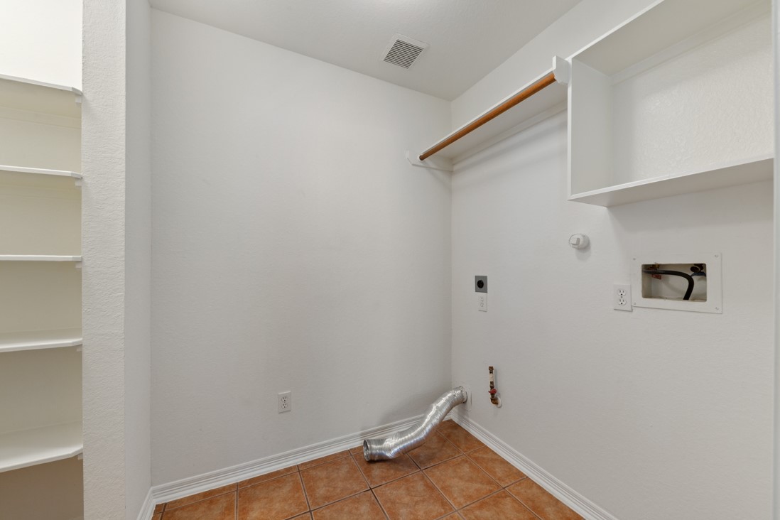 1014 Cavern Brook Lane Property Photo 14