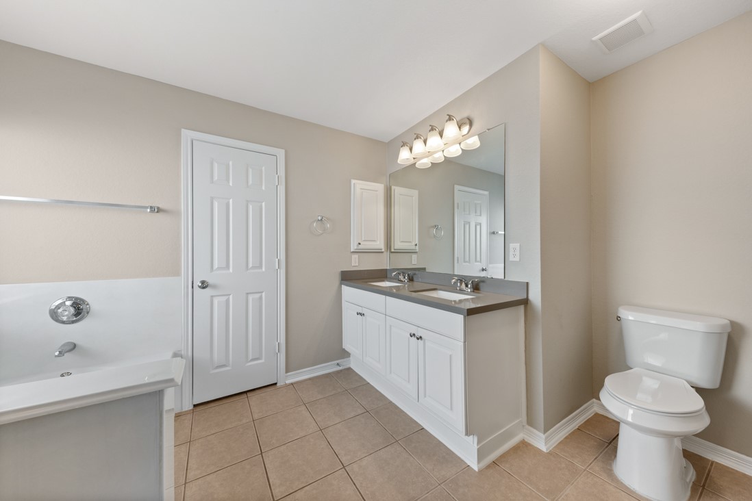 1014 Cavern Brook Lane Property Photo 21