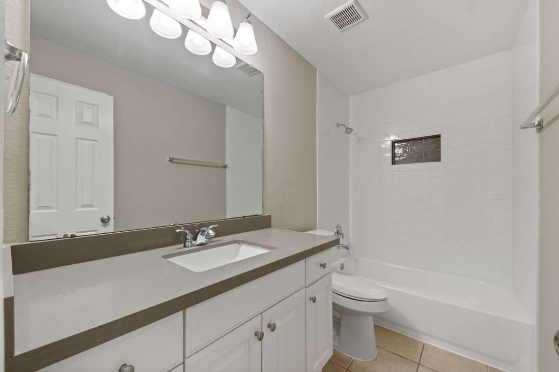 1014 Cavern Brook Lane Property Photo 25