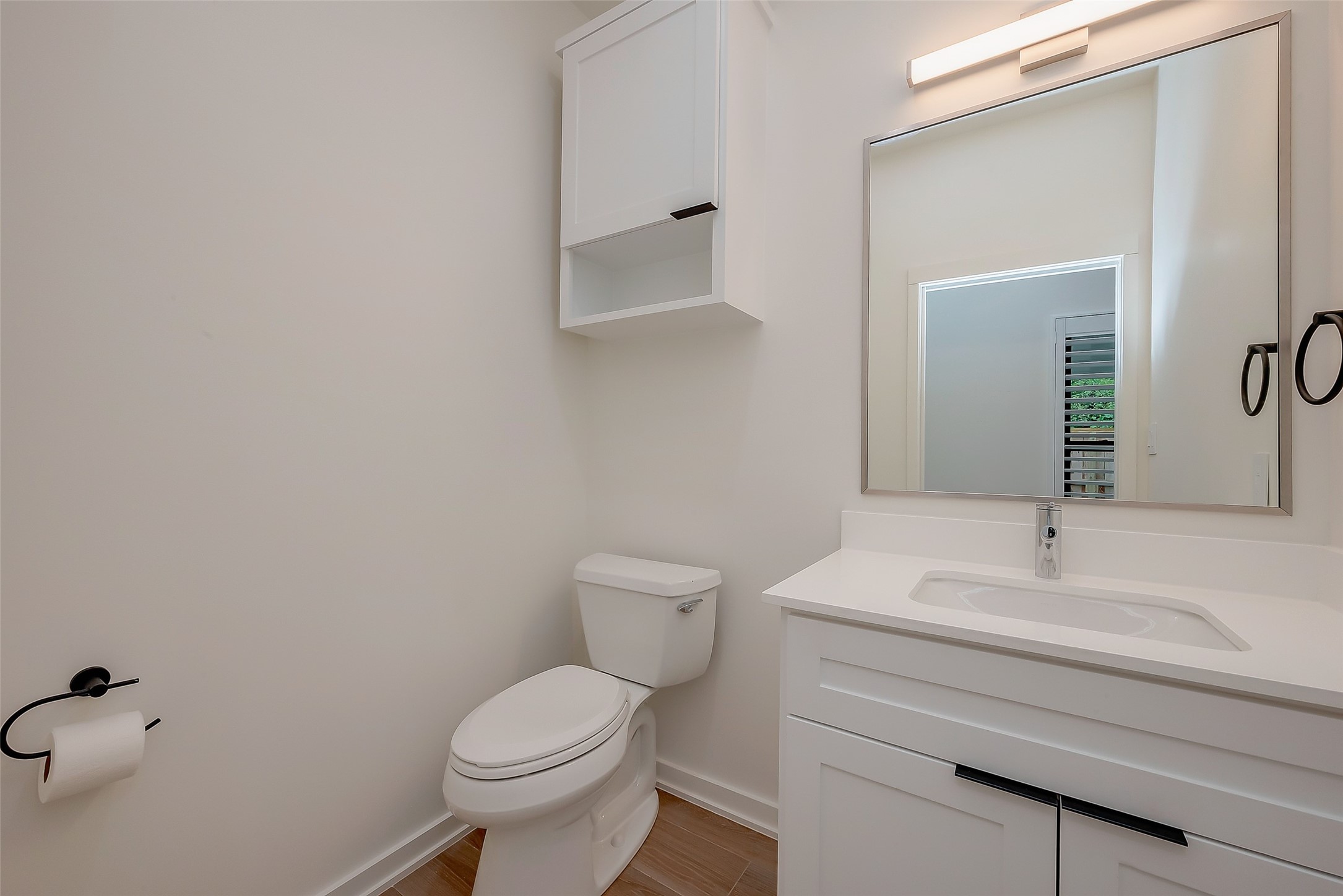 2702 Delano Street Property Photo 15