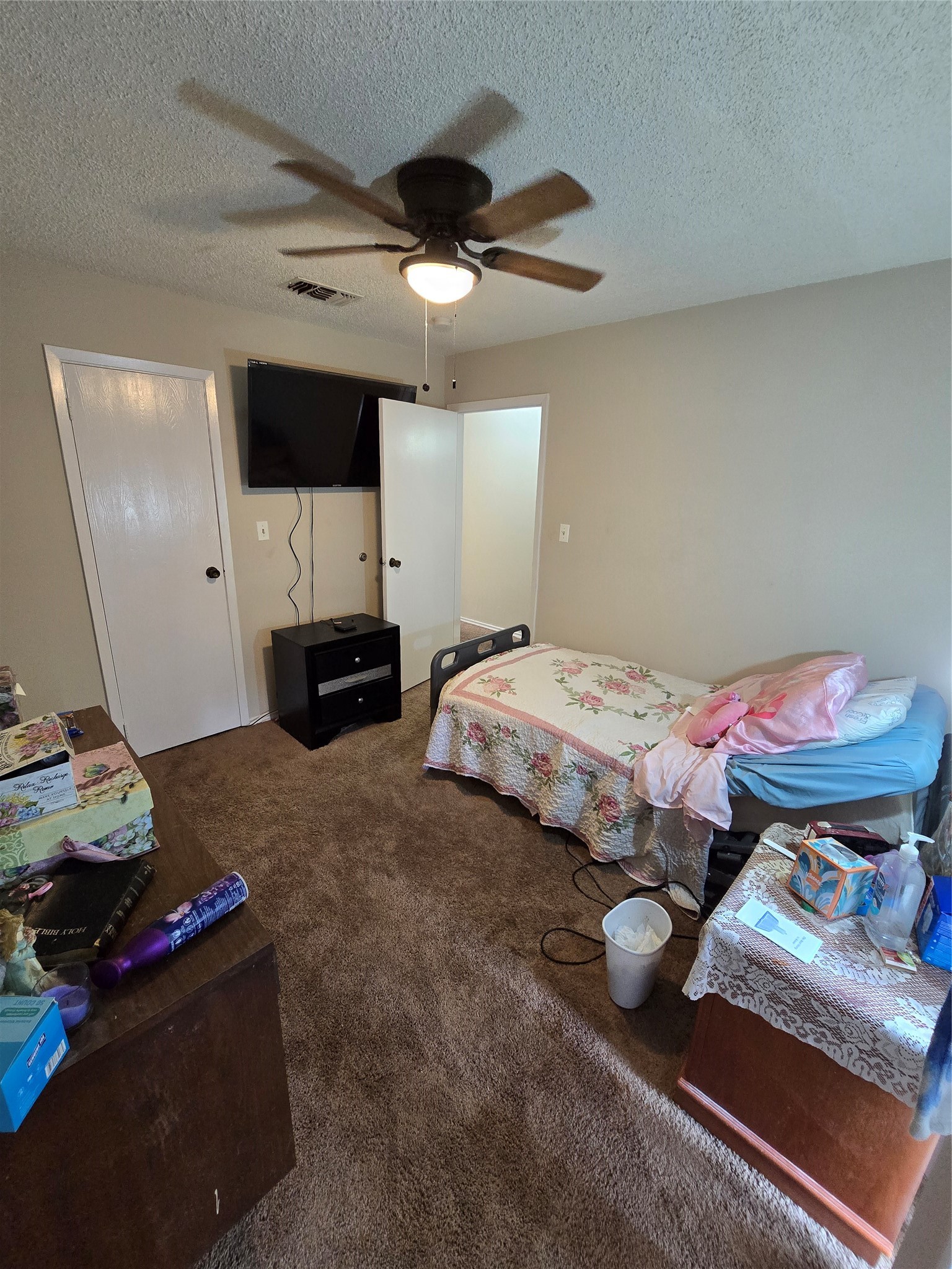 2501 Gulf Freeway 249d Property Photo 6