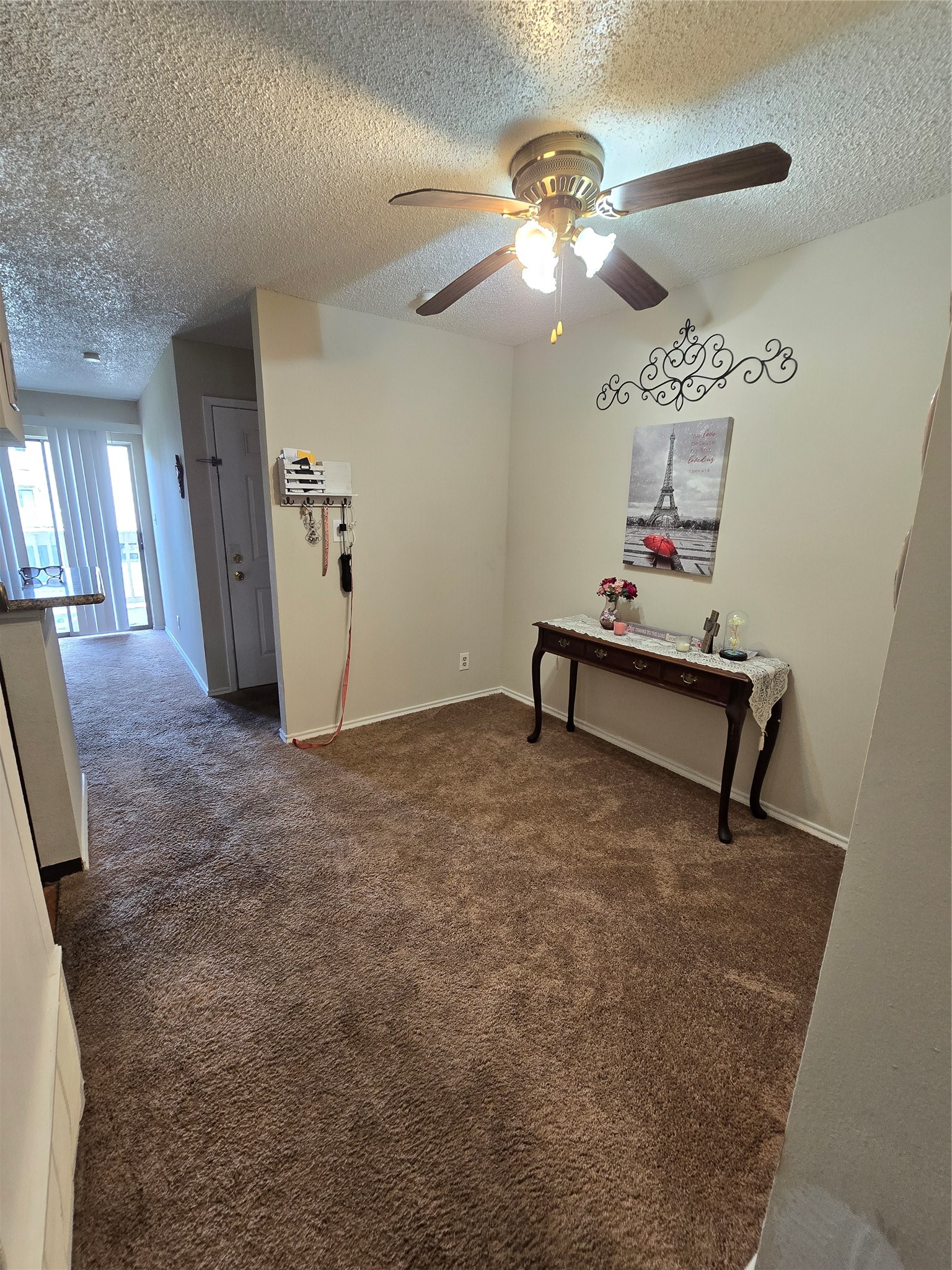 2501 Gulf Freeway 249d Property Photo 7