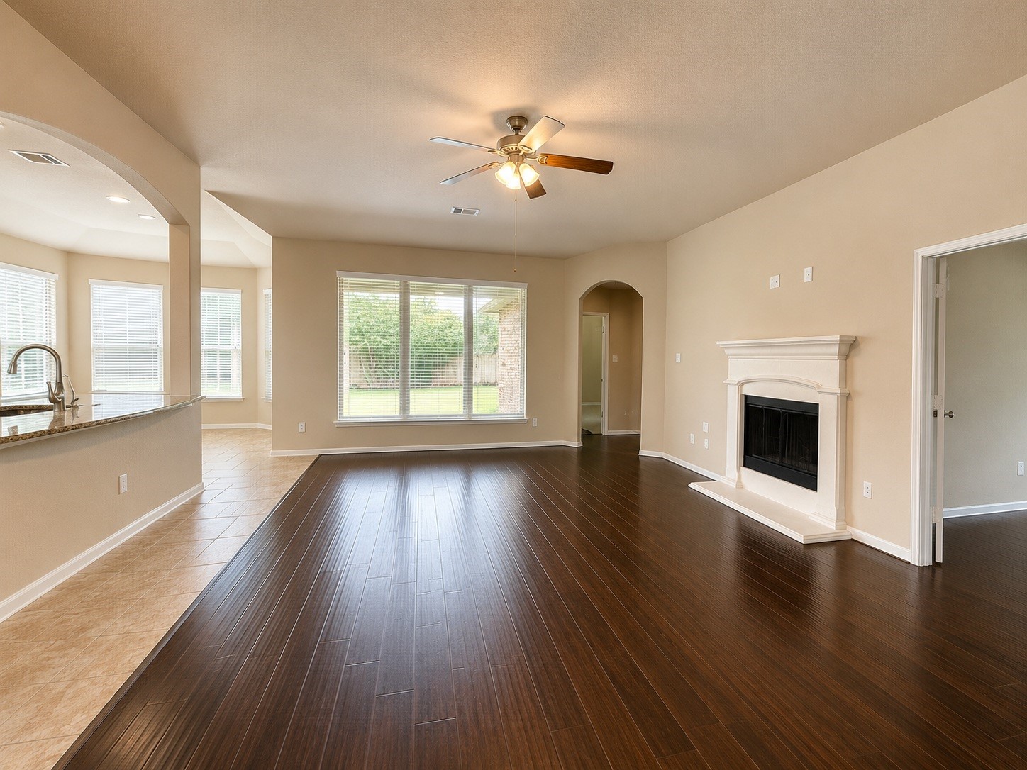 13707 Contour Court Property Photo 3