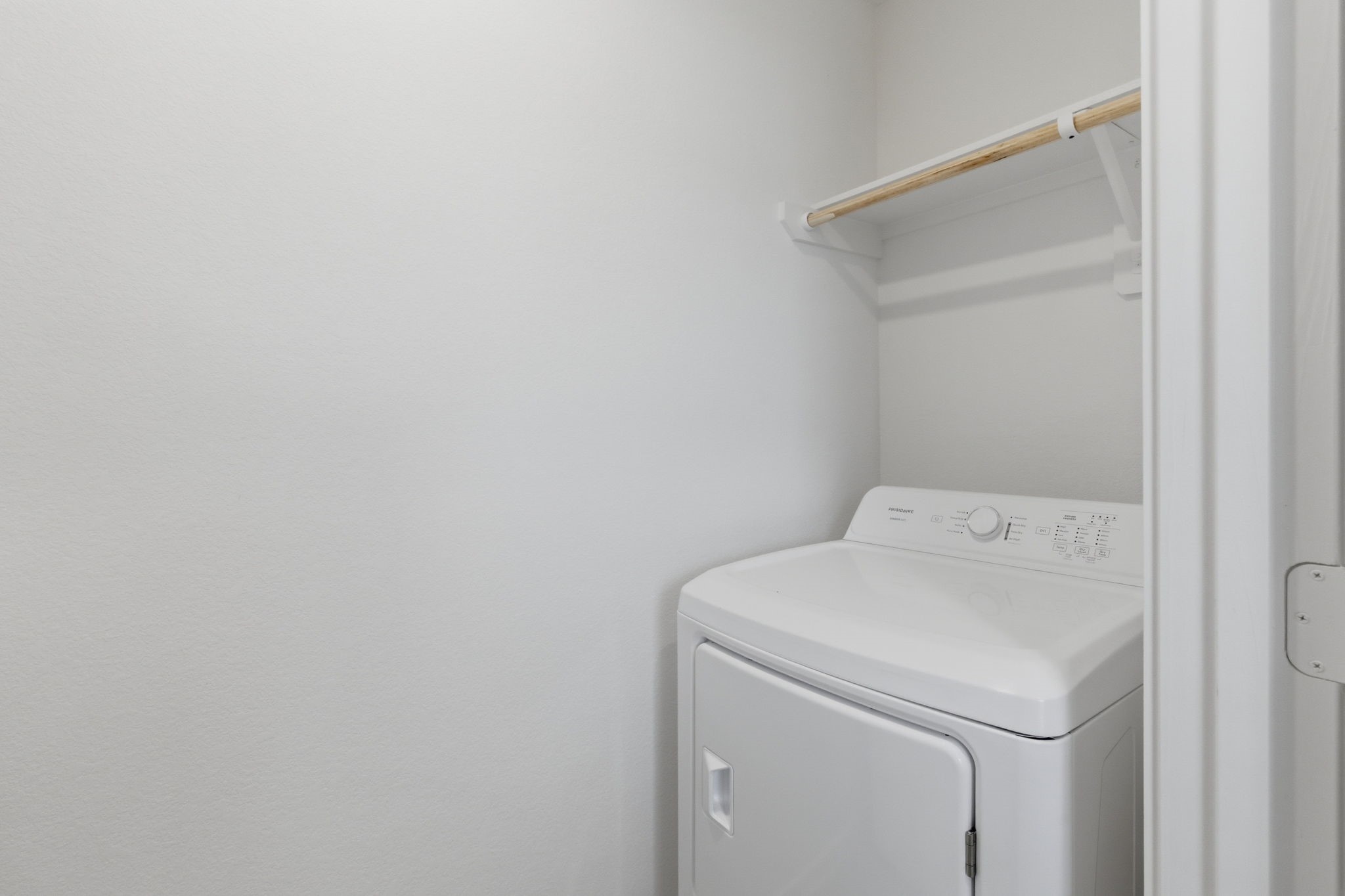 1603 Golden Iris Property Photo 7