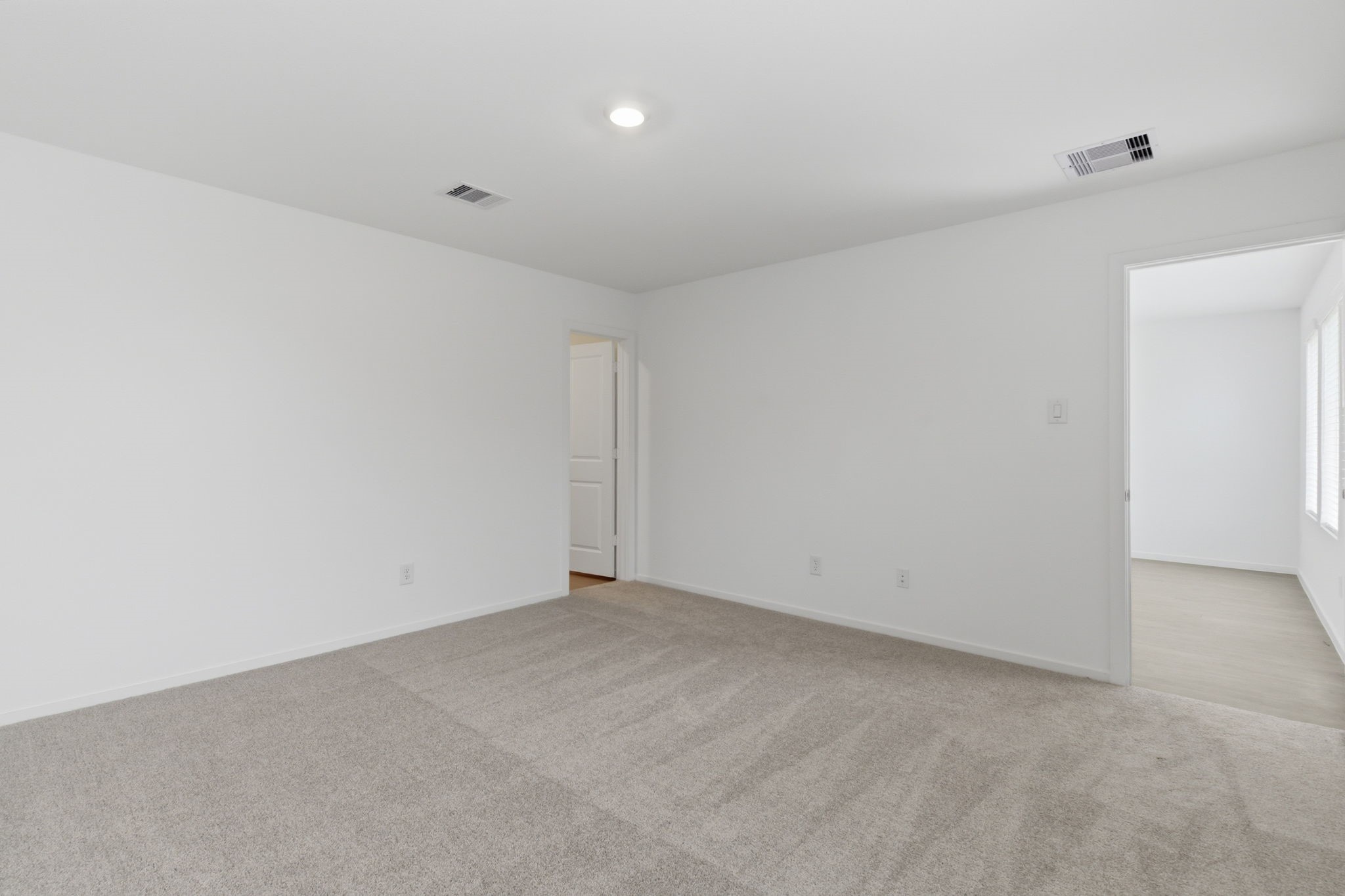 1603 Golden Iris Property Photo 19