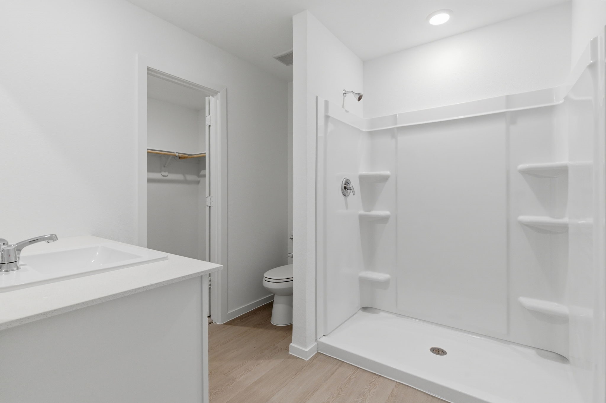 1603 Golden Iris Property Photo 20