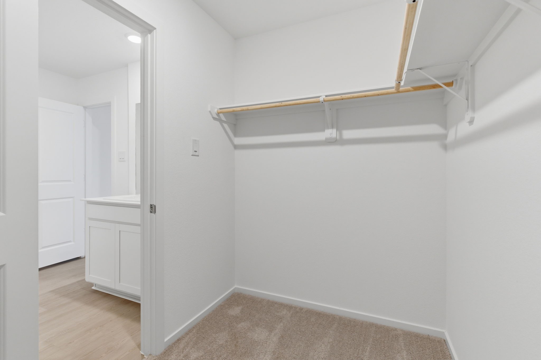 1603 Golden Iris Property Photo 21