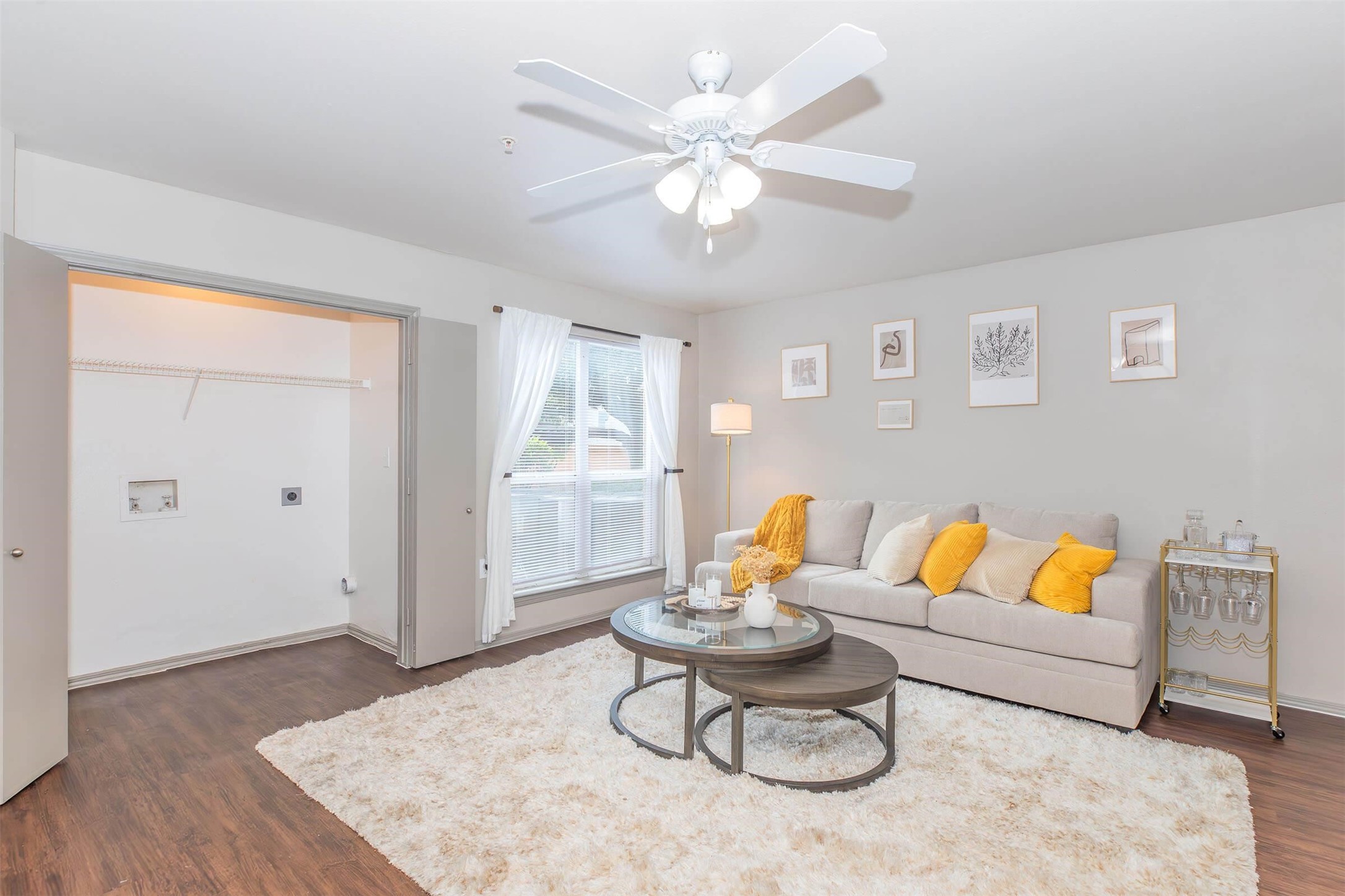 1088 Park Plaza Drive D Property Photo 4