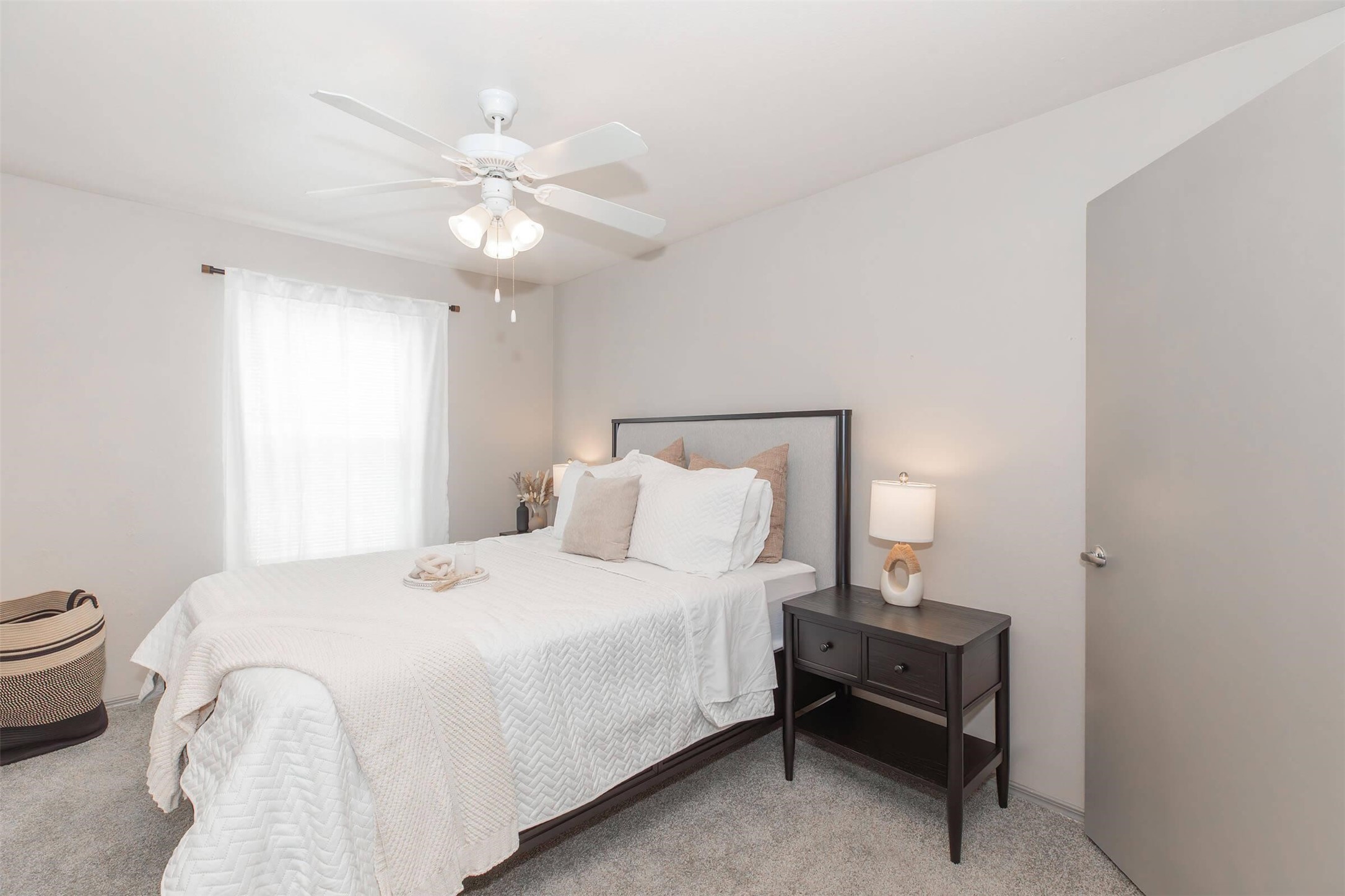 1088 Park Plaza Drive D Property Photo 14