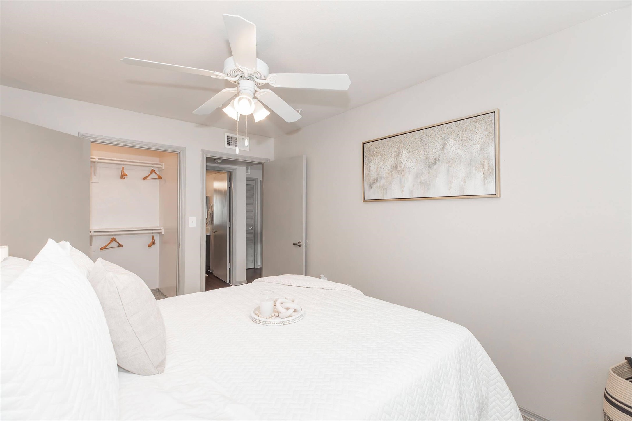 1088 Park Plaza Drive D Property Photo 15