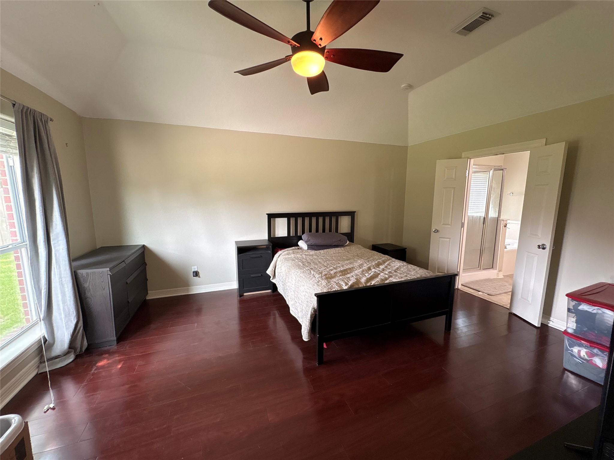 308 Williamsburg Avenue Property Photo 14