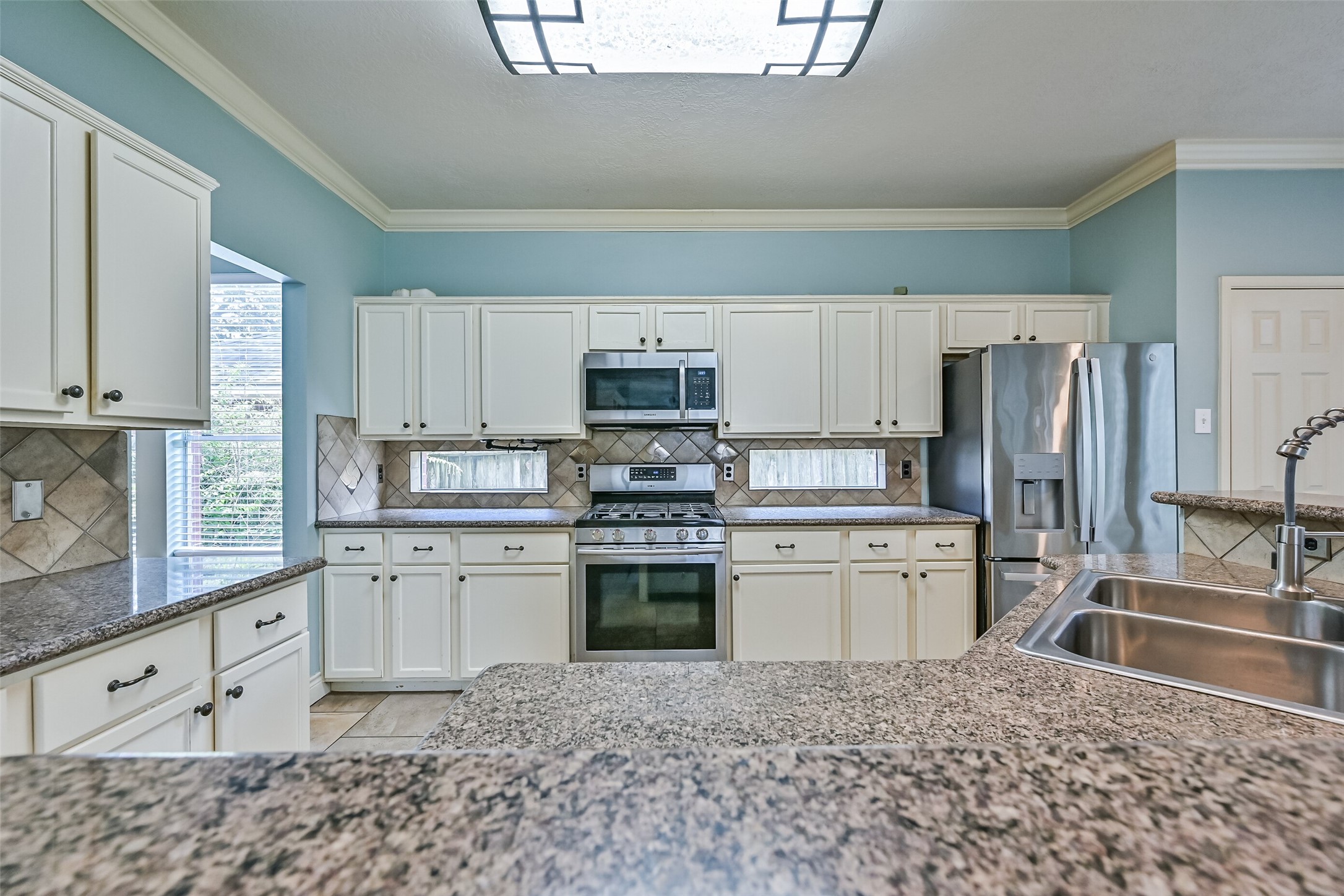 2714 Safe Harbour Circle Property Photo 14