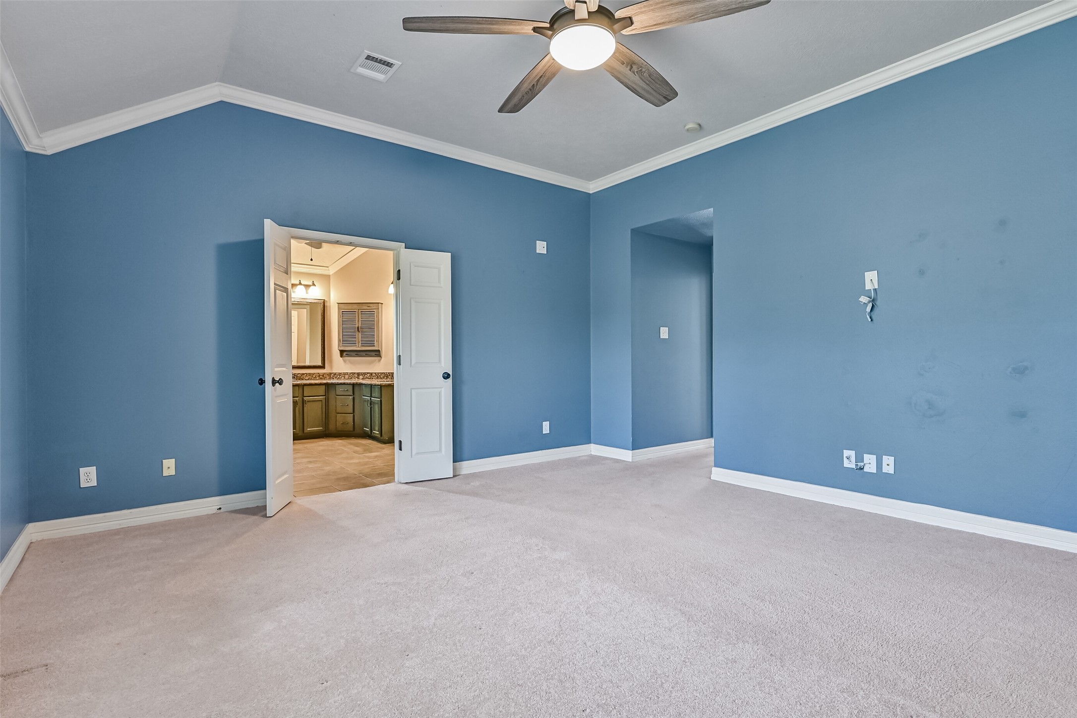 2714 Safe Harbour Circle Property Photo 25