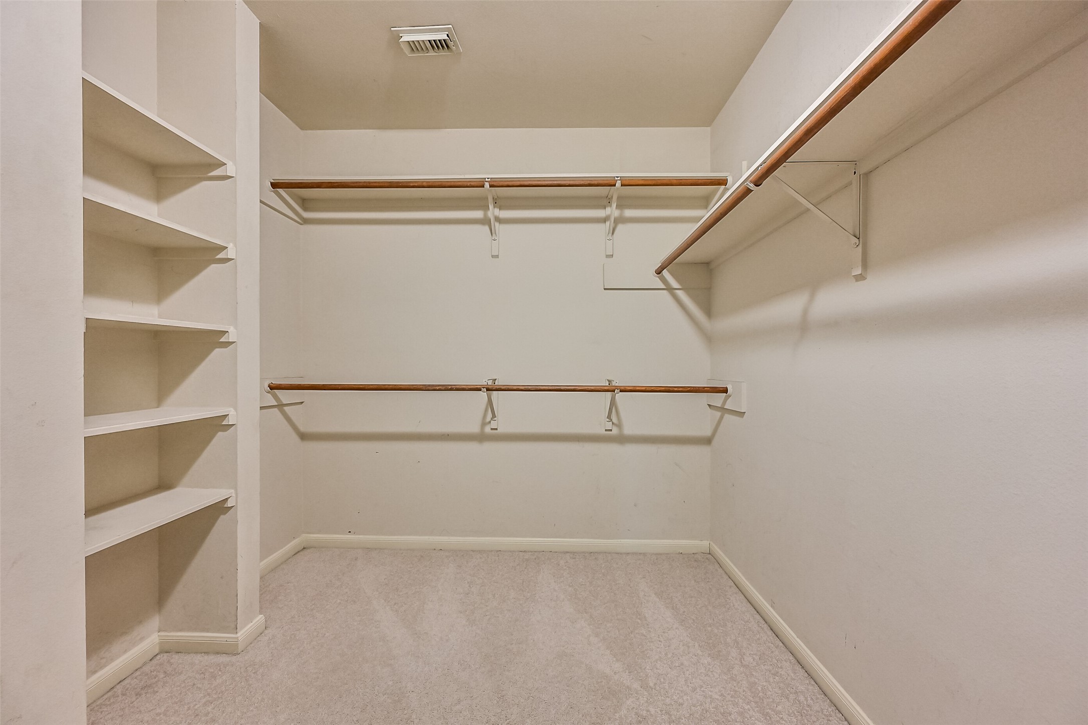 2714 Safe Harbour Circle Property Photo 28