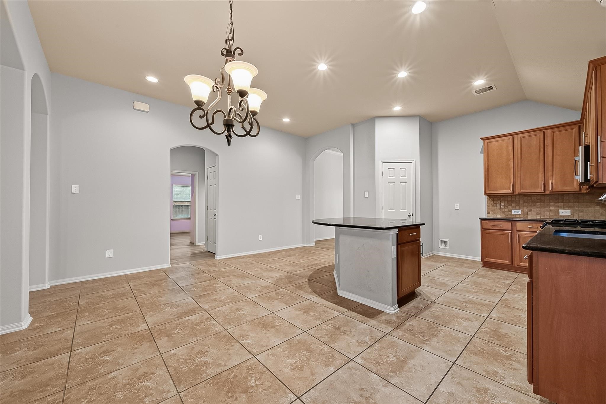 28207 Chalet Park Drive Property Photo 10