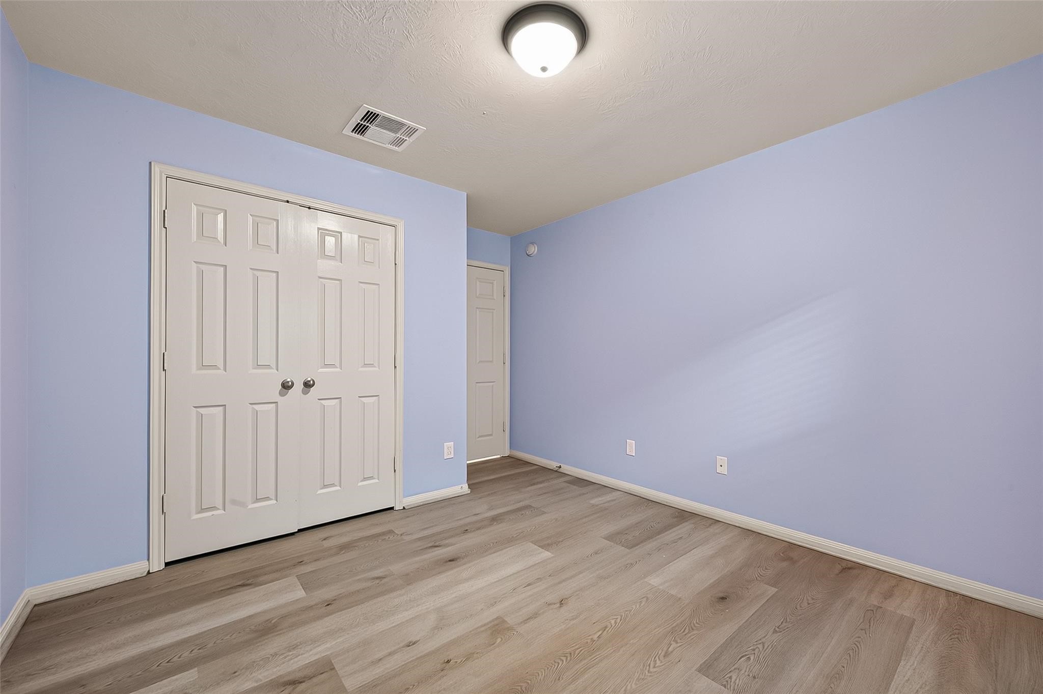 28207 Chalet Park Drive Property Photo 25