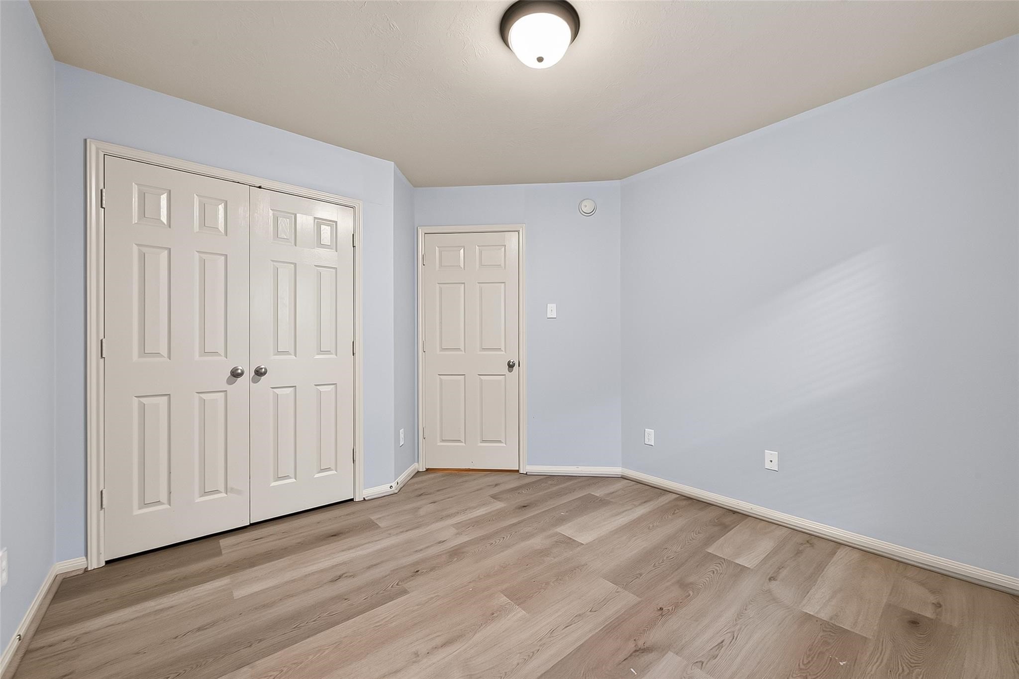 28207 Chalet Park Drive Property Photo 29