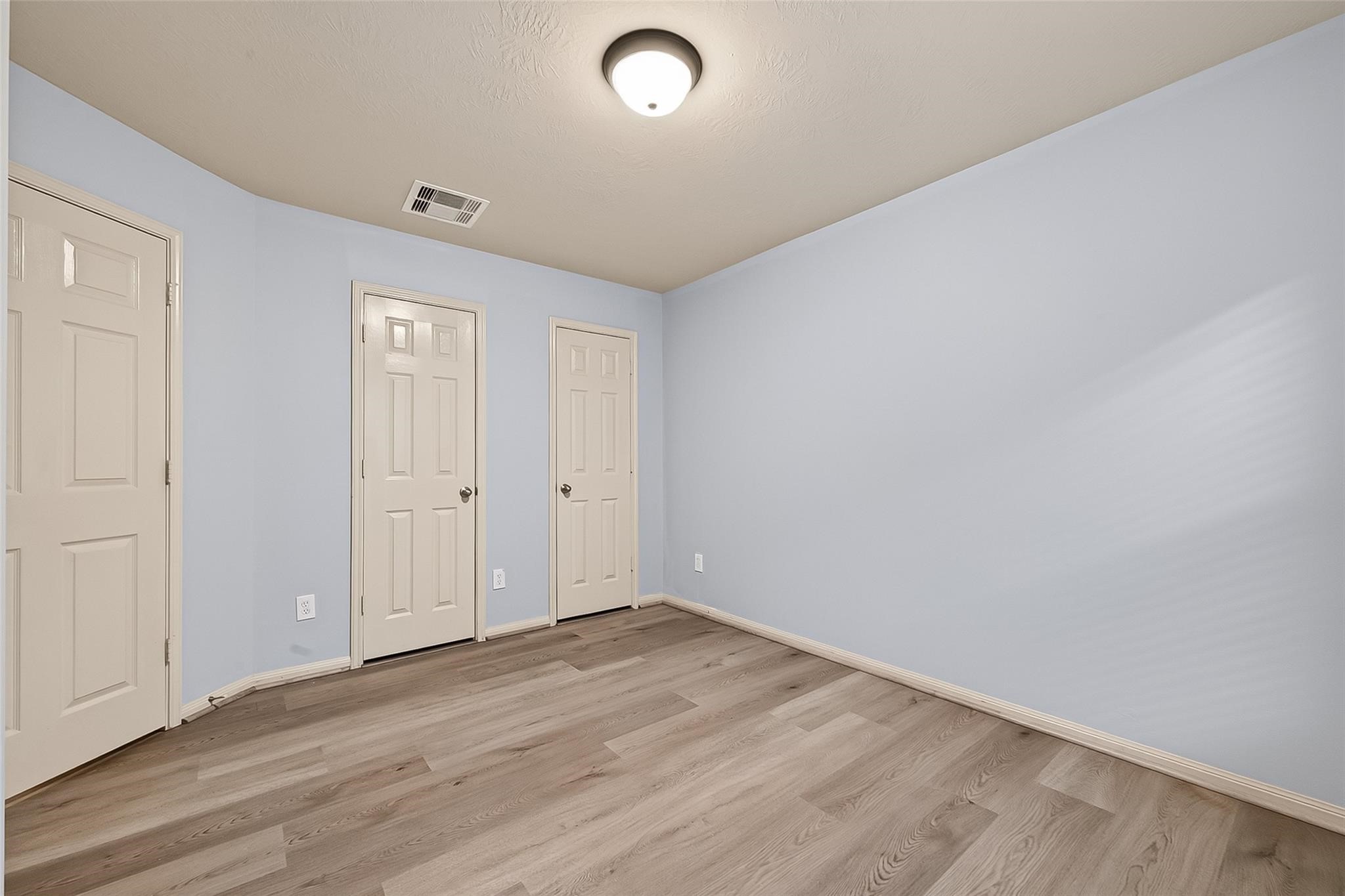28207 Chalet Park Drive Property Photo 31
