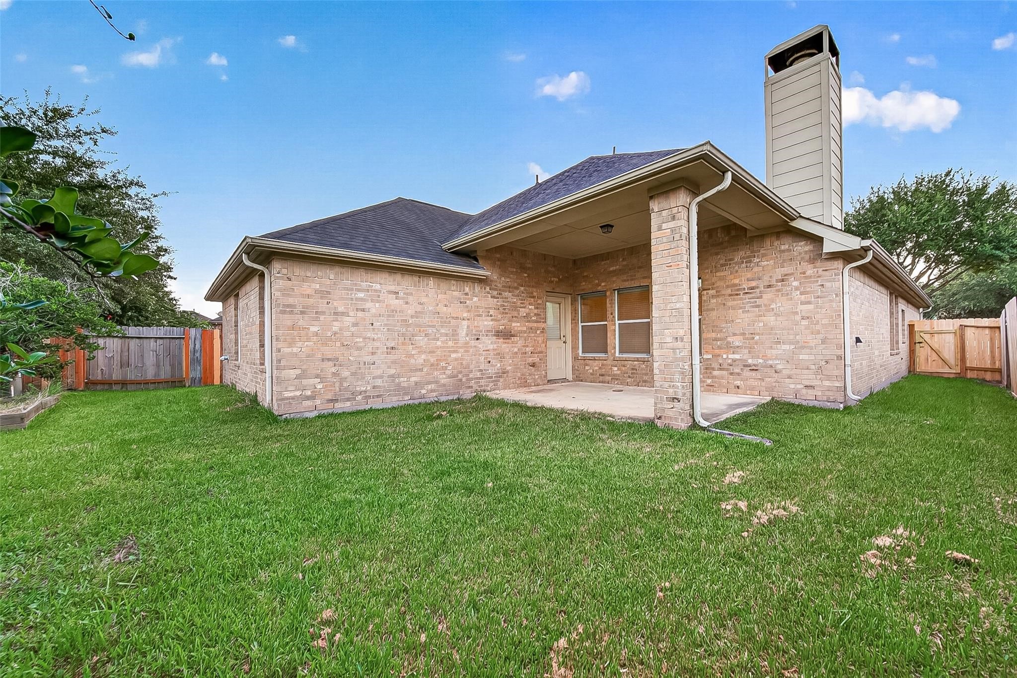 28207 Chalet Park Drive Property Photo 37