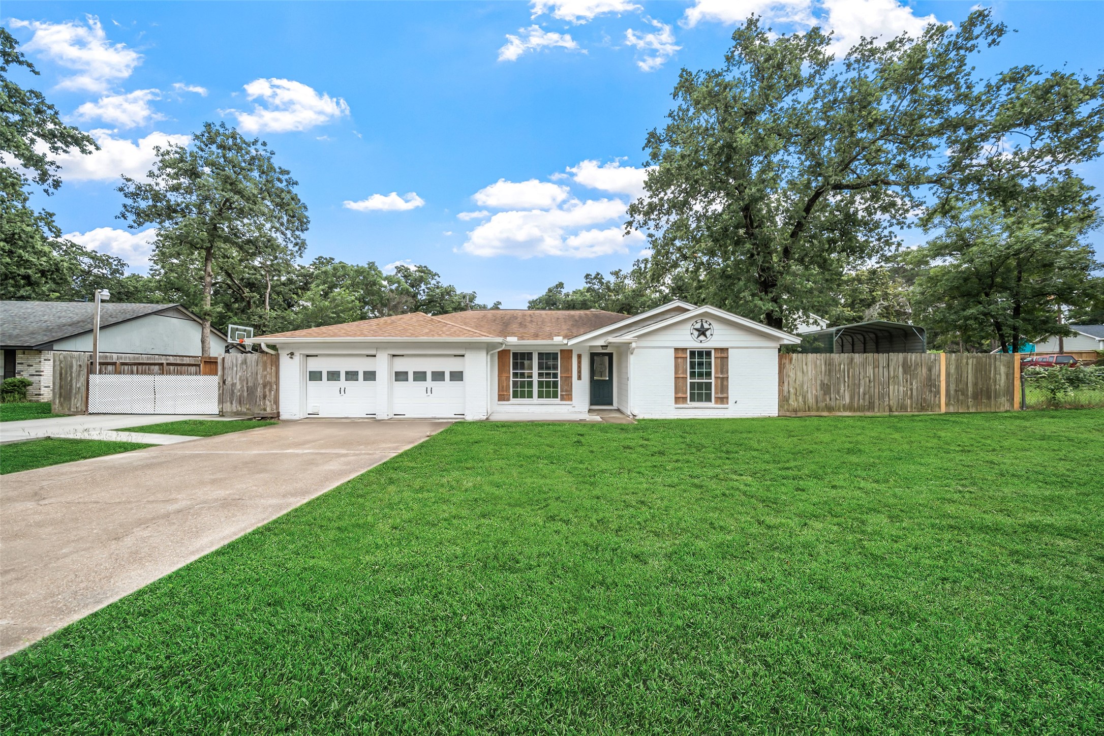 20308 Lana Lane Property Photo 3
