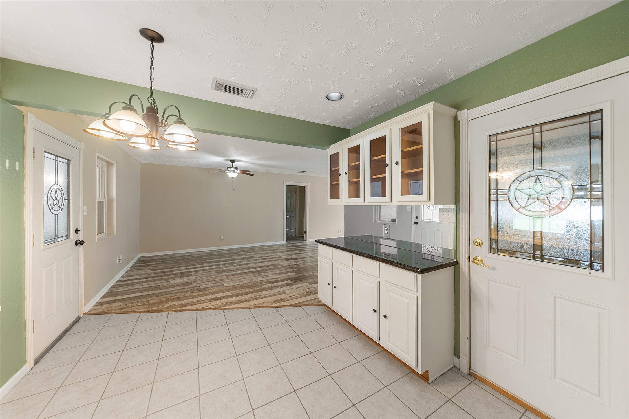 20308 Lana Lane Property Photo 11