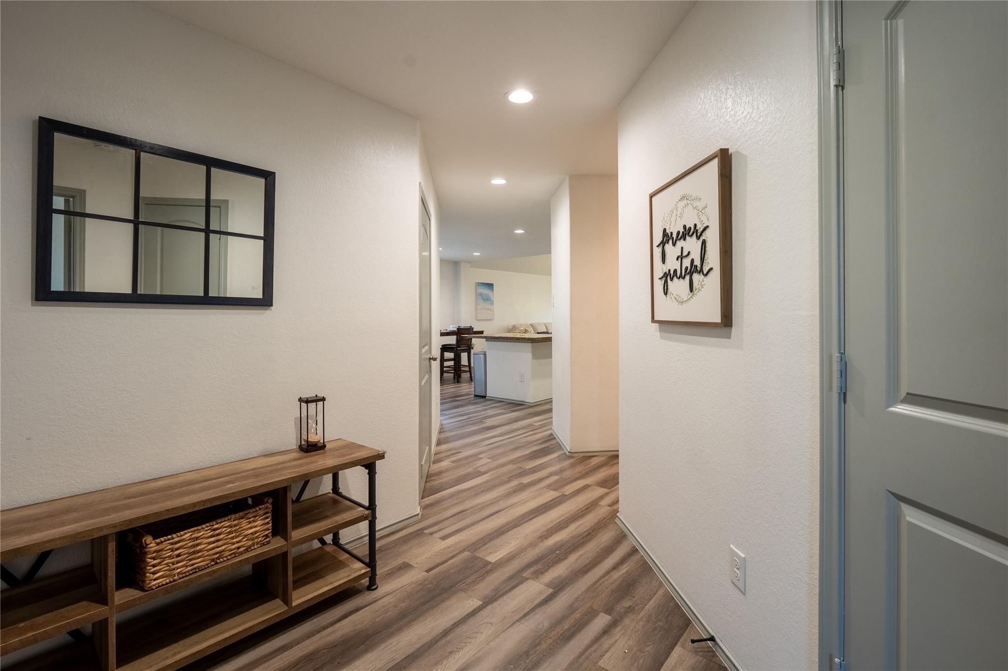 2710 Gold Flake Terrace Road Property Photo 3