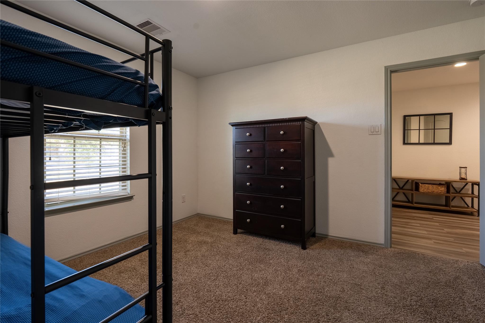 2710 Gold Flake Terrace Road Property Photo 6
