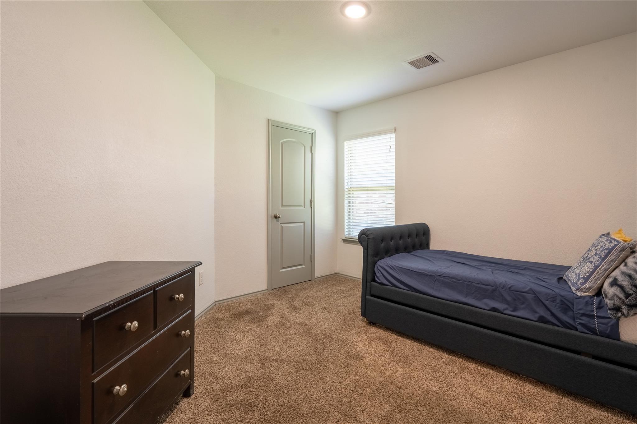 2710 Gold Flake Terrace Road Property Photo 8