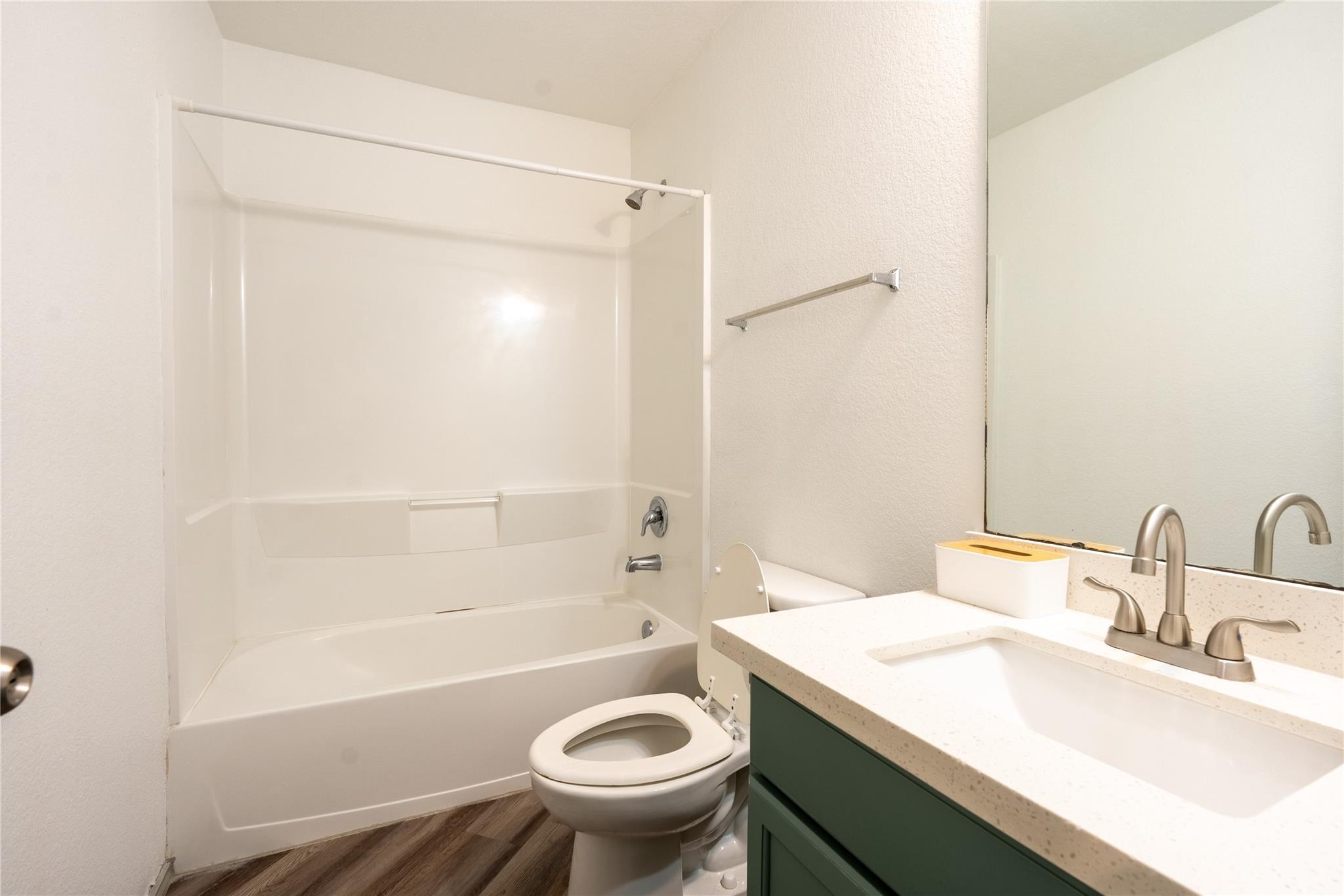 2710 Gold Flake Terrace Road Property Photo 10