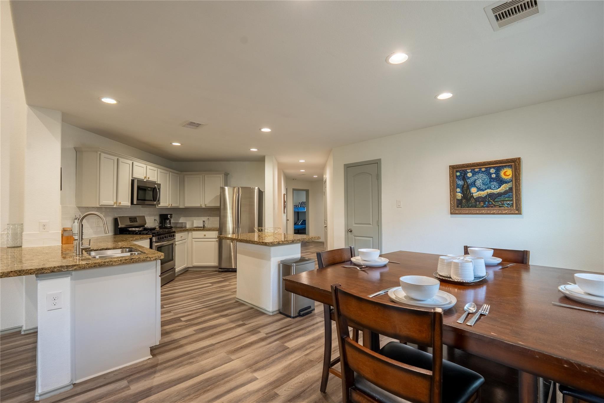 2710 Gold Flake Terrace Road Property Photo 15