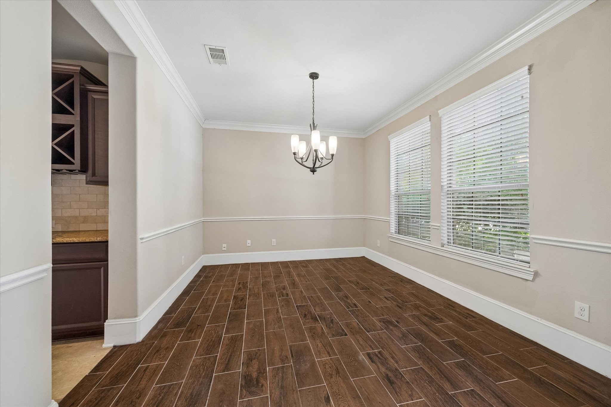13915 Sawmill Run Lane Property Photo 2