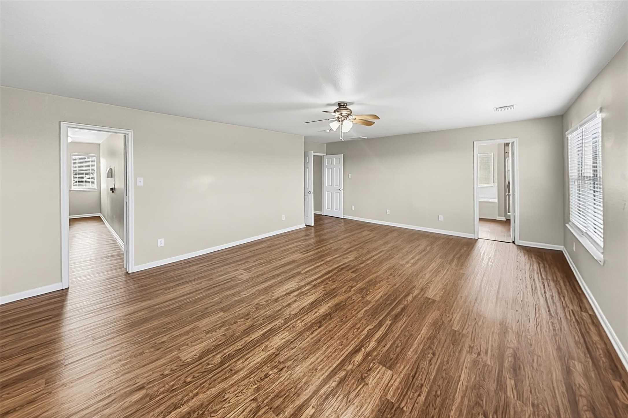 7534 Appleberry Drive Property Photo 9