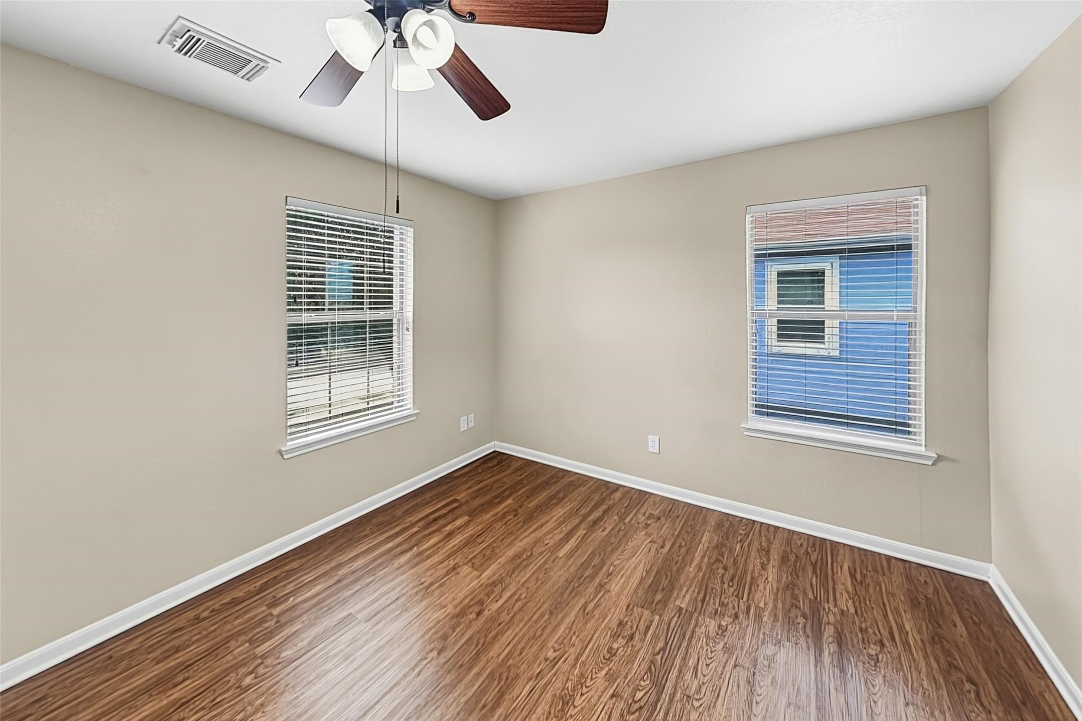 7534 Appleberry Drive Property Photo 13