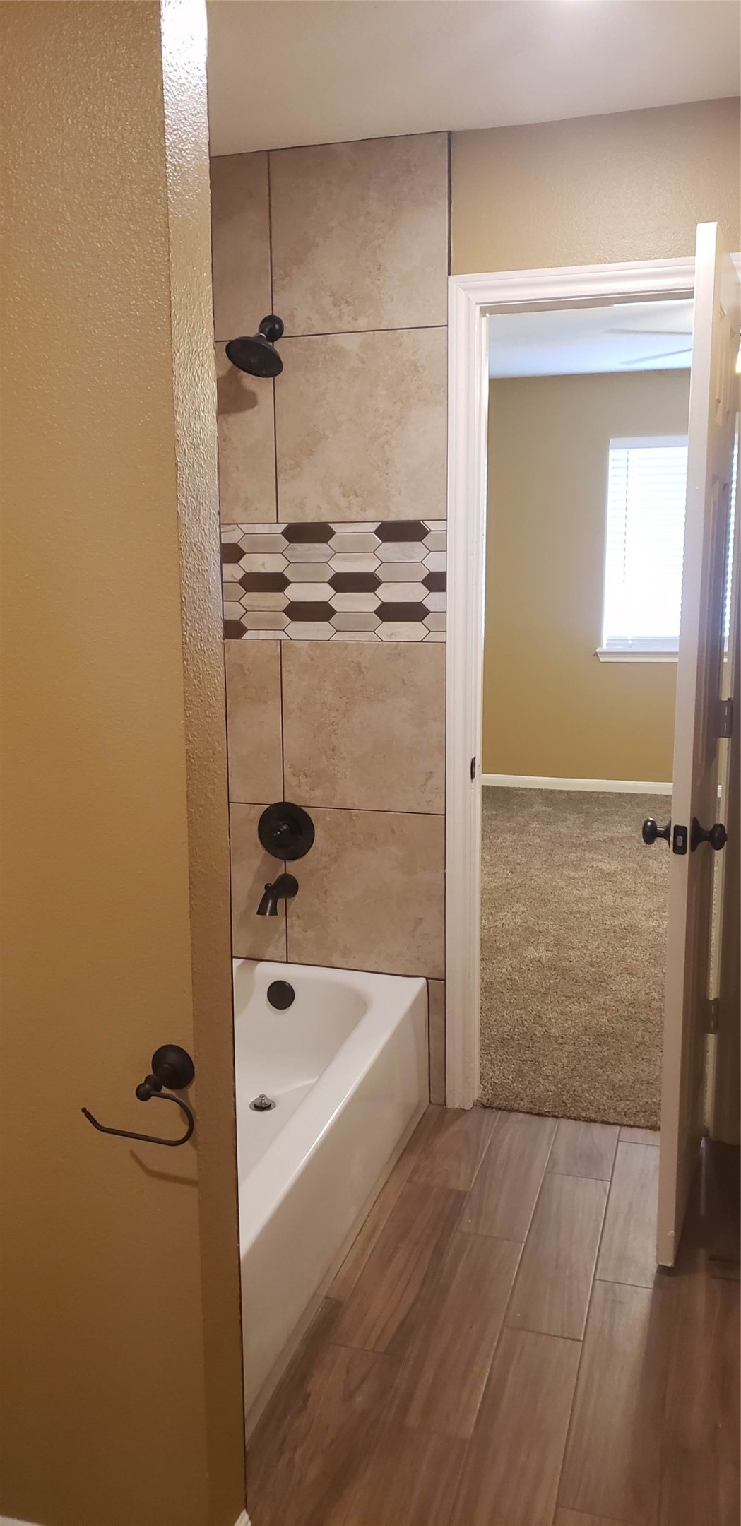 222 Canterbury Drive Property Photo 13