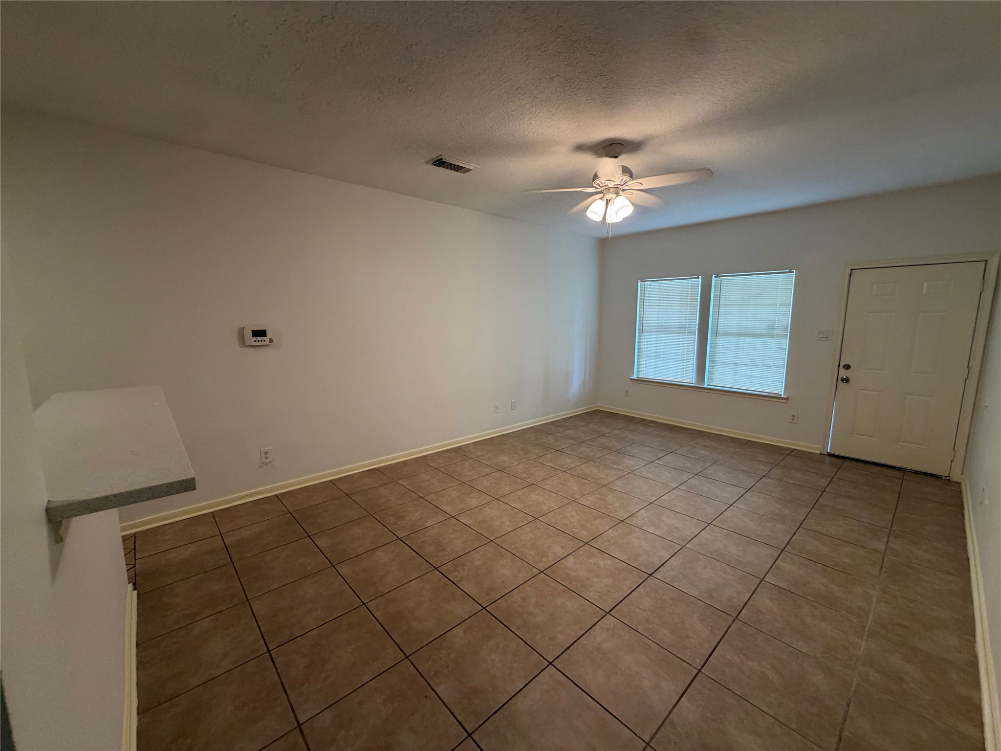 4516 White Rock Street A Property Photo 3