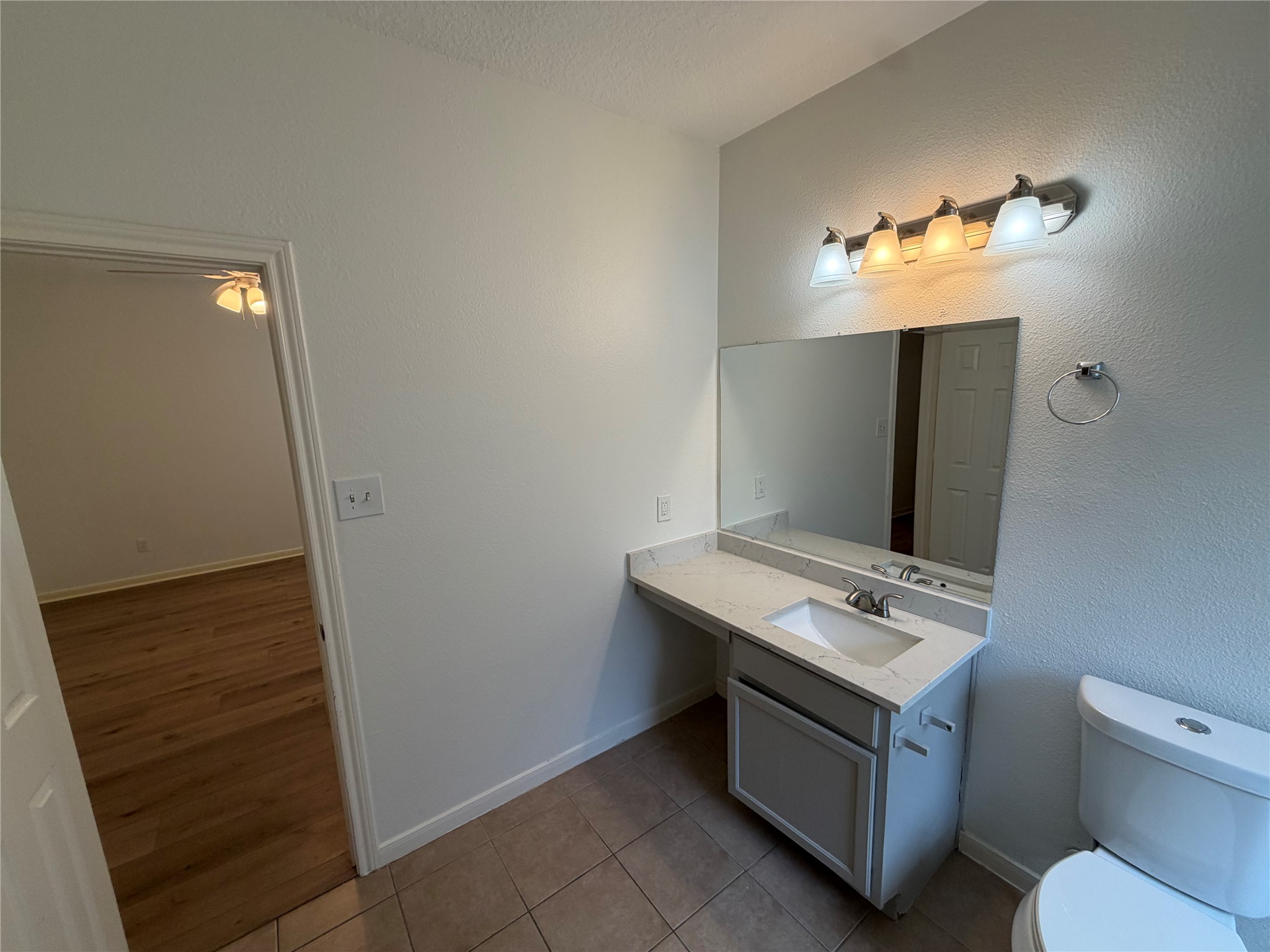 4516 White Rock Street A Property Photo 14