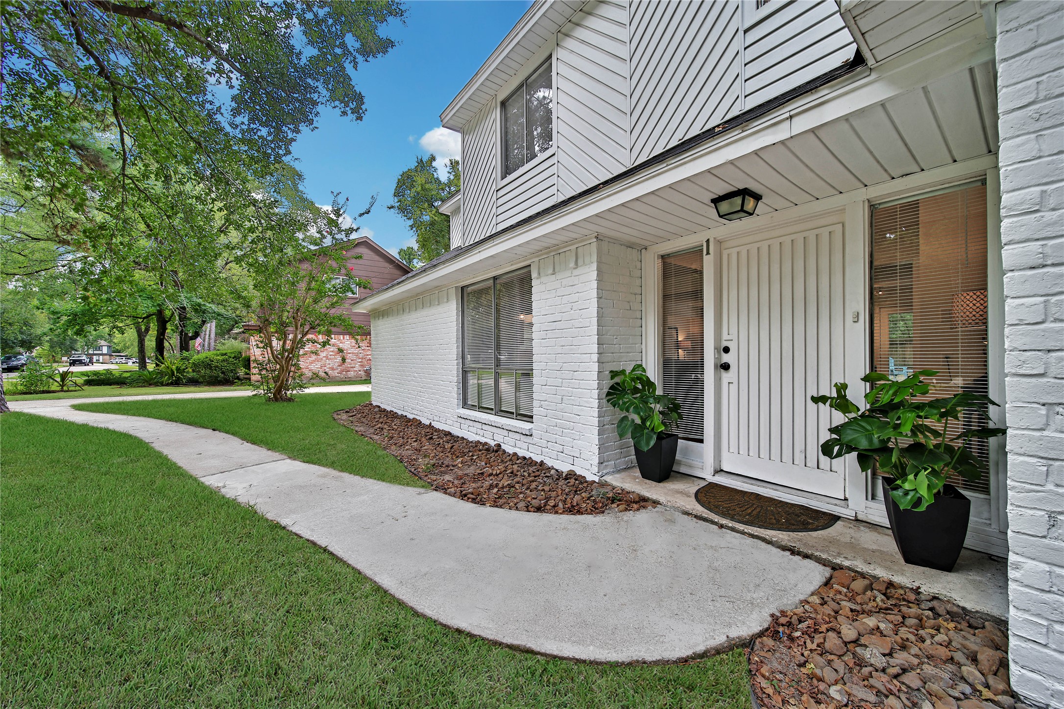 1 Marsh Millet Court Property Photo 2