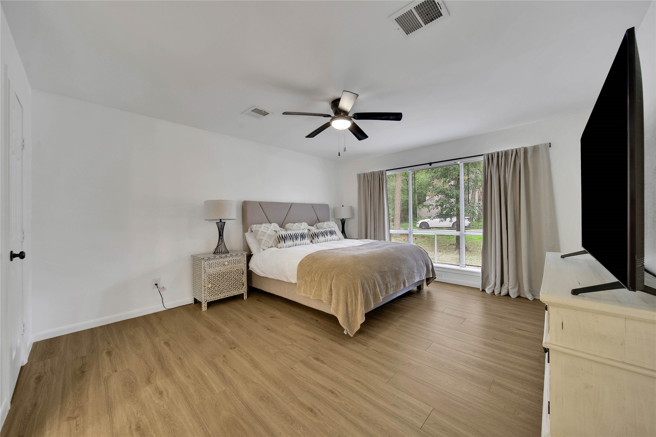 1 Marsh Millet Court Property Photo 17