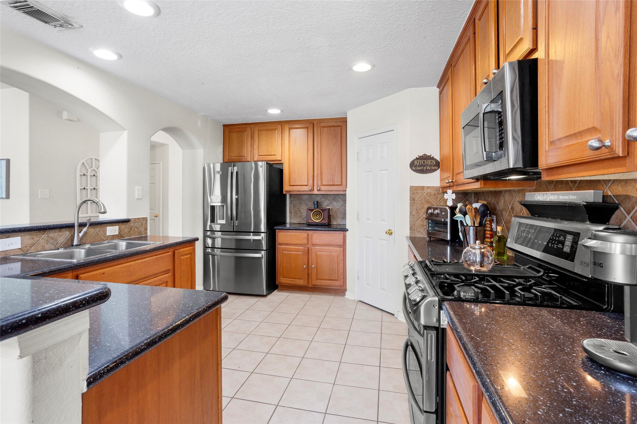 2117 Laughing Gull Lane Property Photo 6