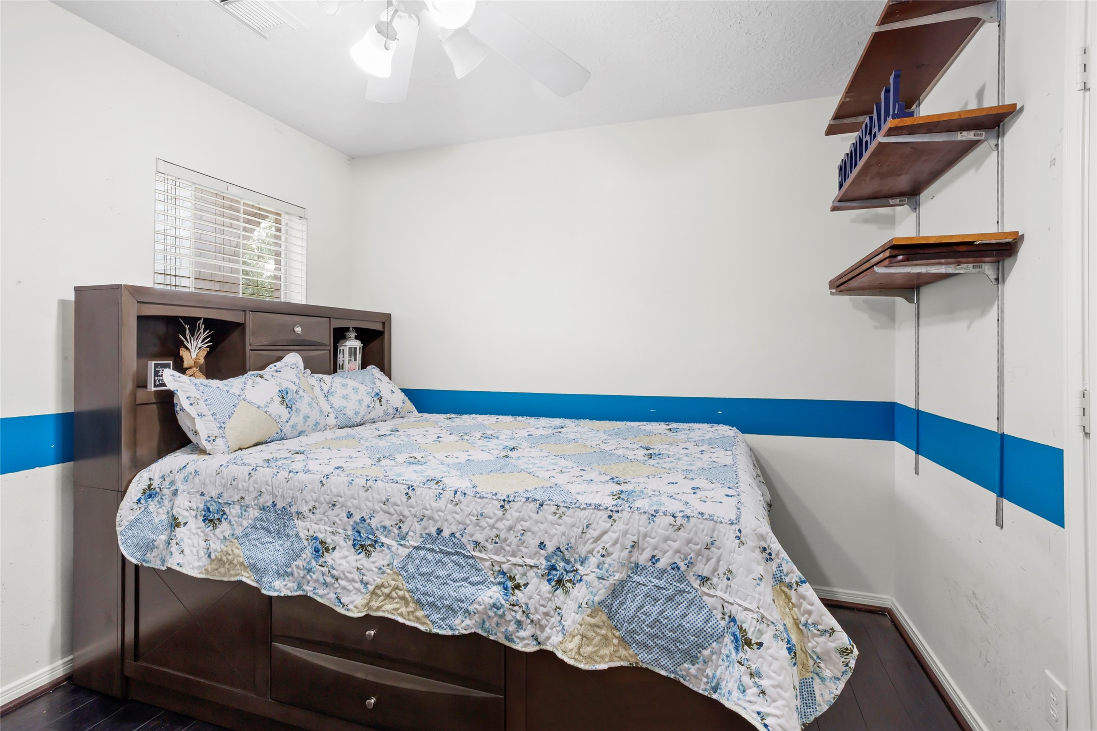 2117 Laughing Gull Lane Property Photo 12
