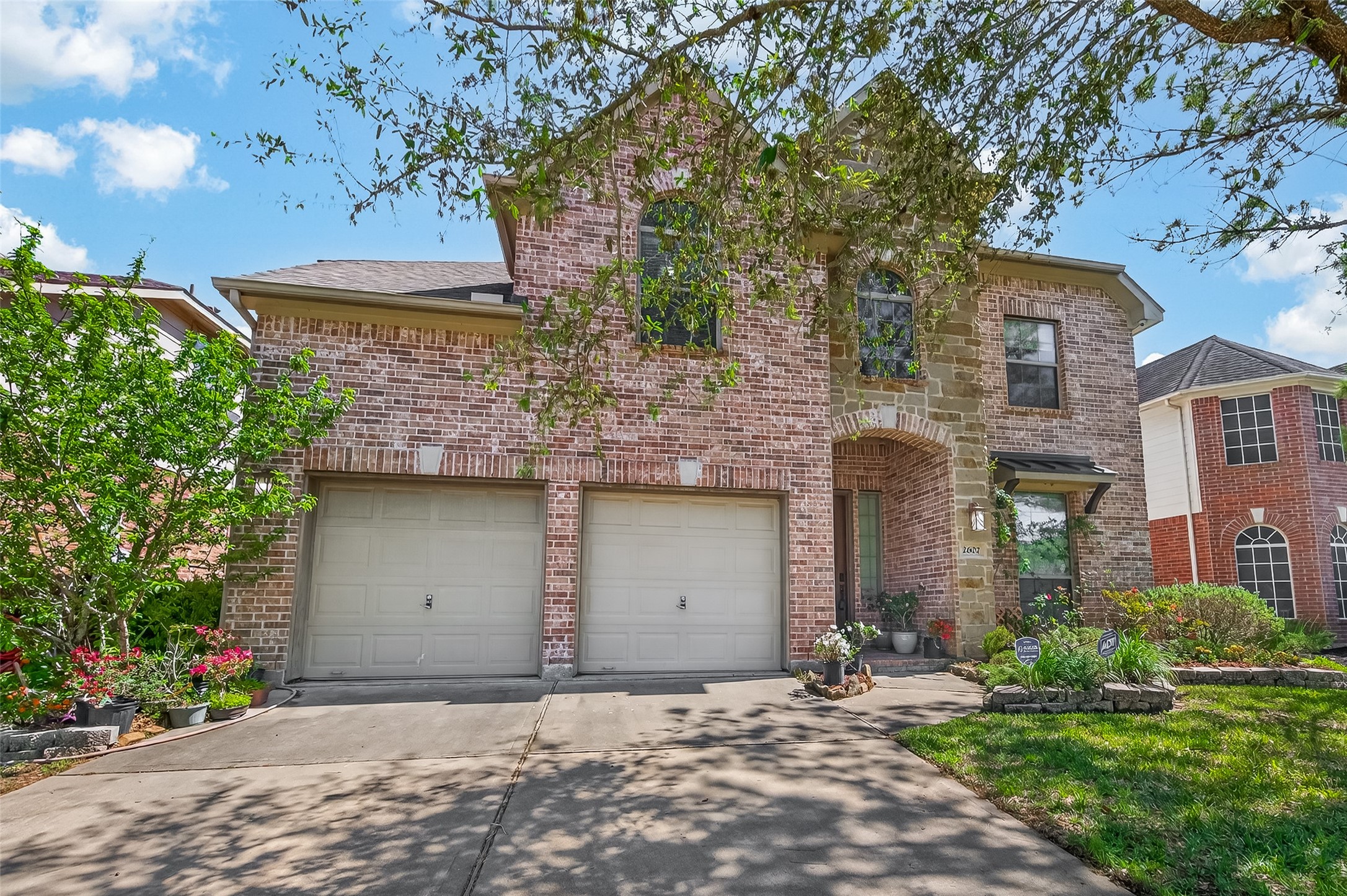 2607 Cobble Springs Lane Property Photo