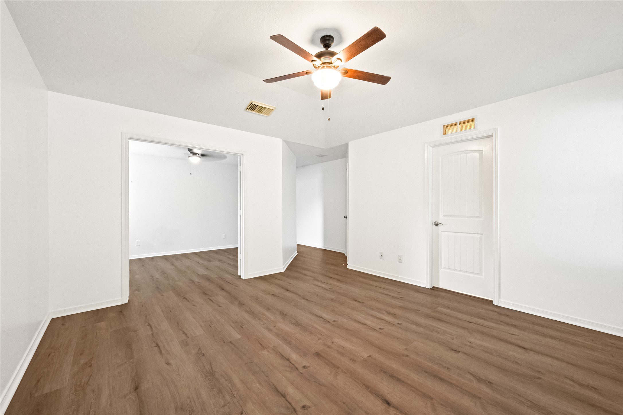 5023 Jasmine Meadows Lane Property Photo 12