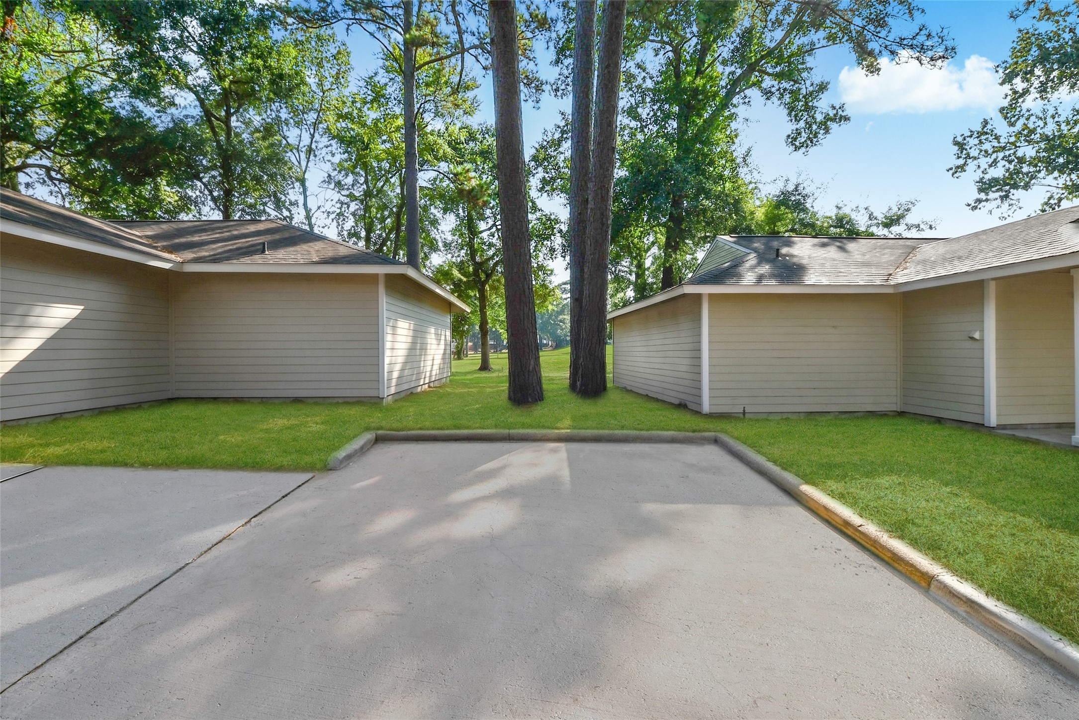 3483 Balboa Circle Property Photo 4