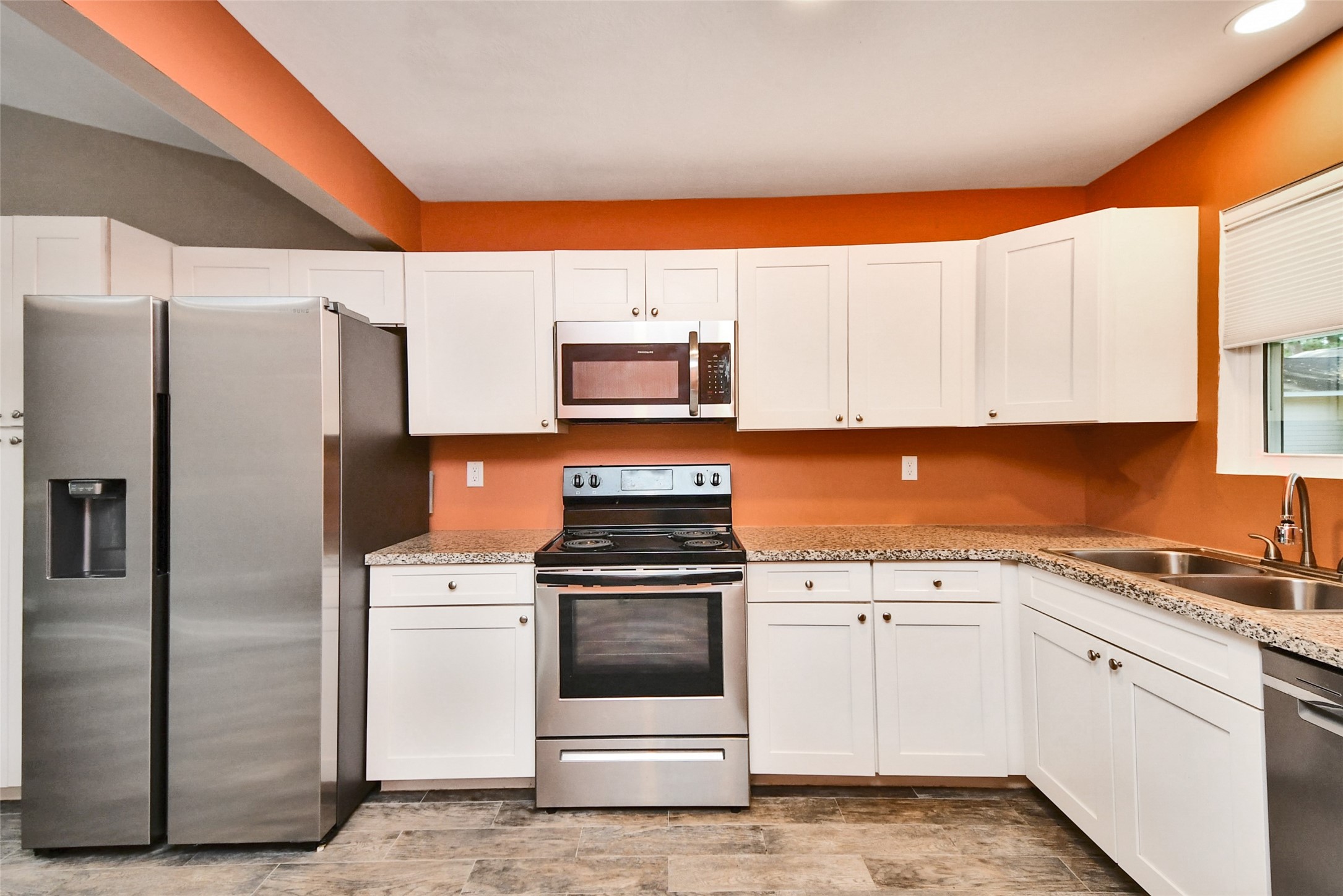 3483 Balboa Circle Property Photo 6