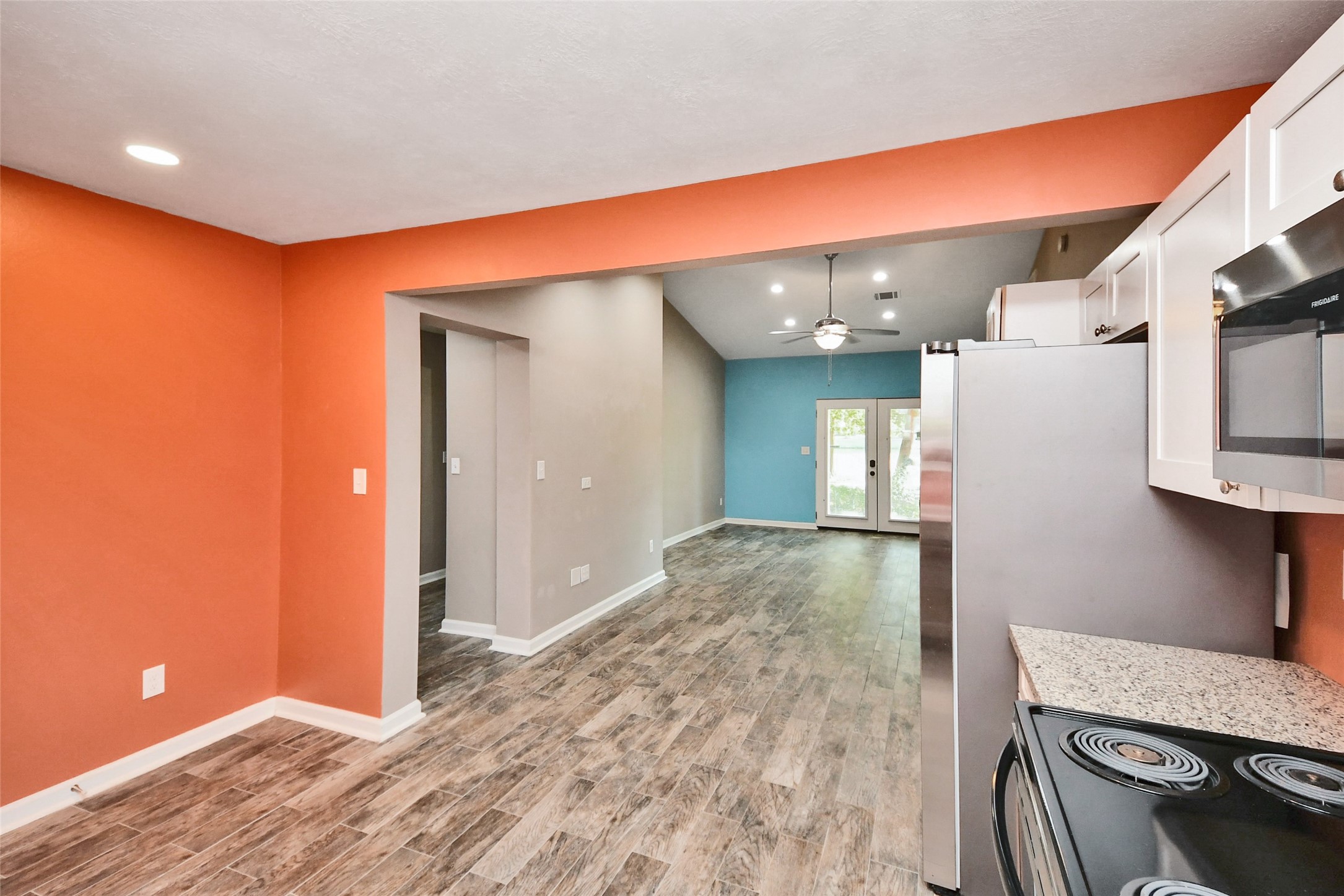 3483 Balboa Circle Property Photo 10