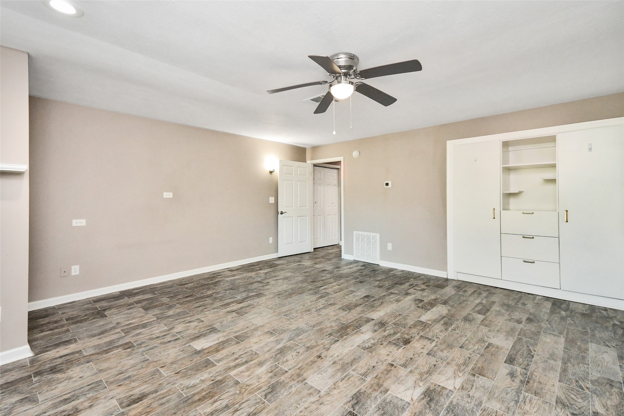 3483 Balboa Circle Property Photo 24