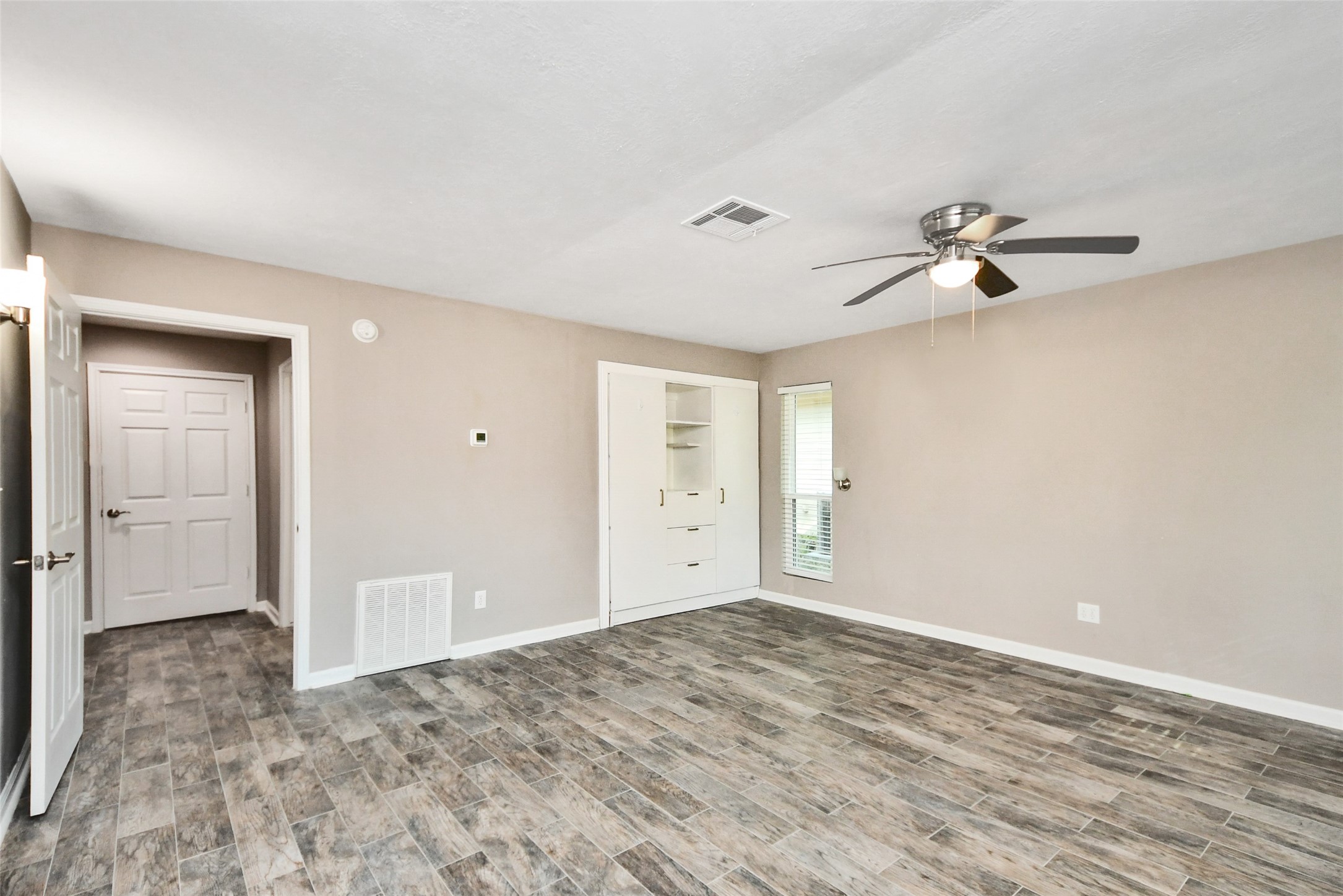 3483 Balboa Circle Property Photo 25