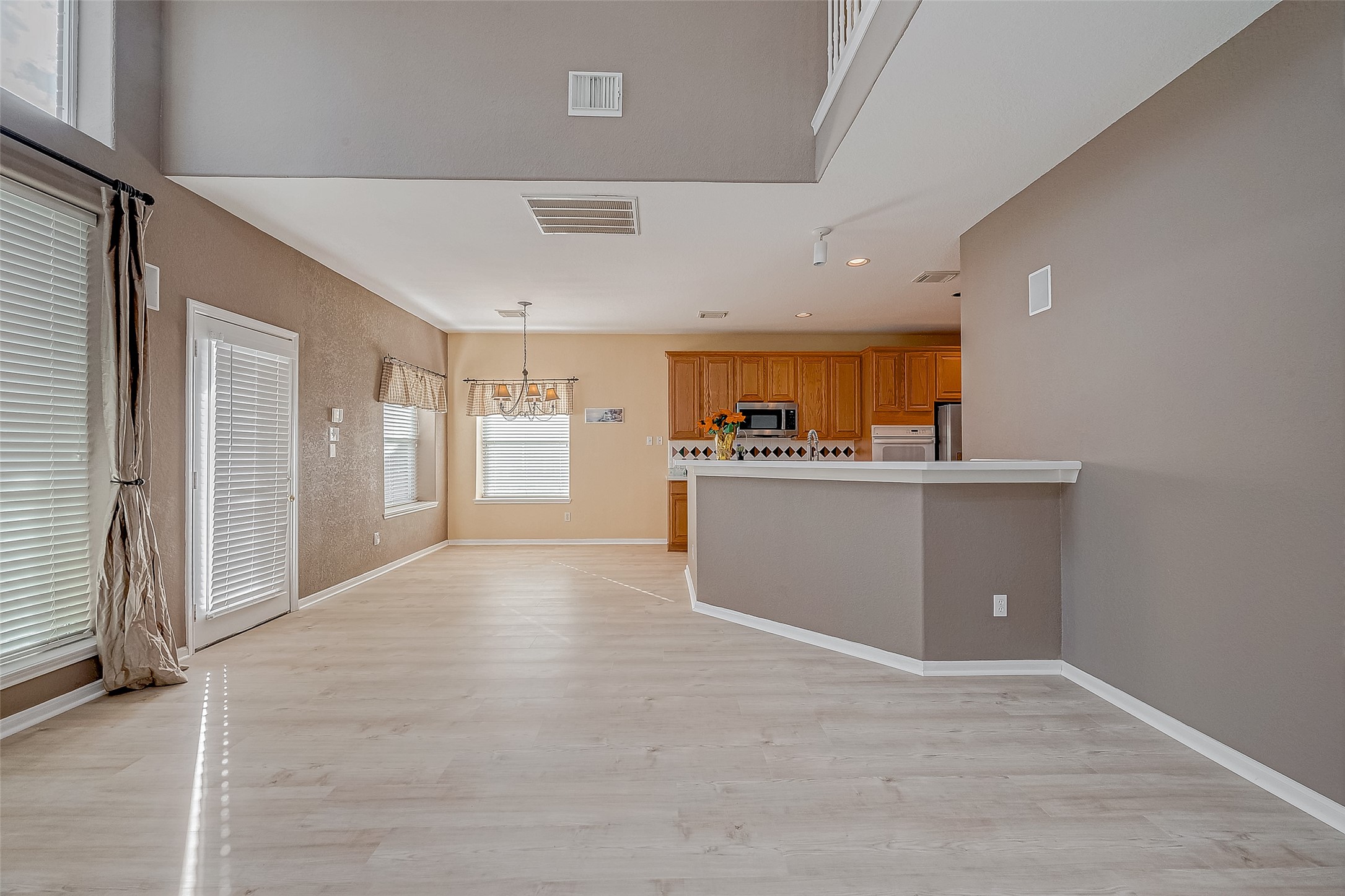 3602 Double Lake Drive Property Photo 7
