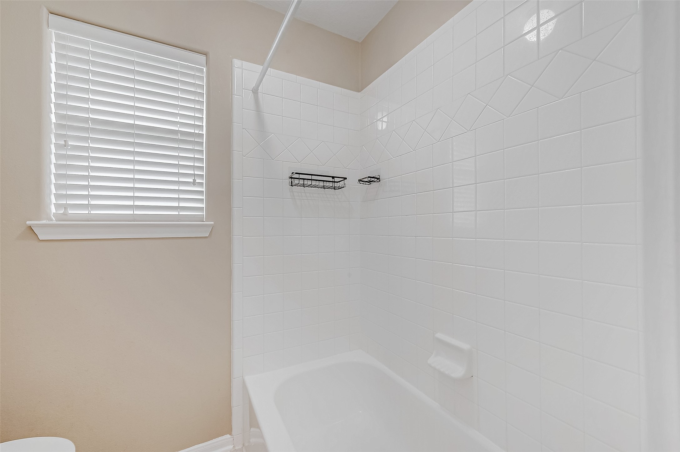 3602 Double Lake Drive Property Photo 19